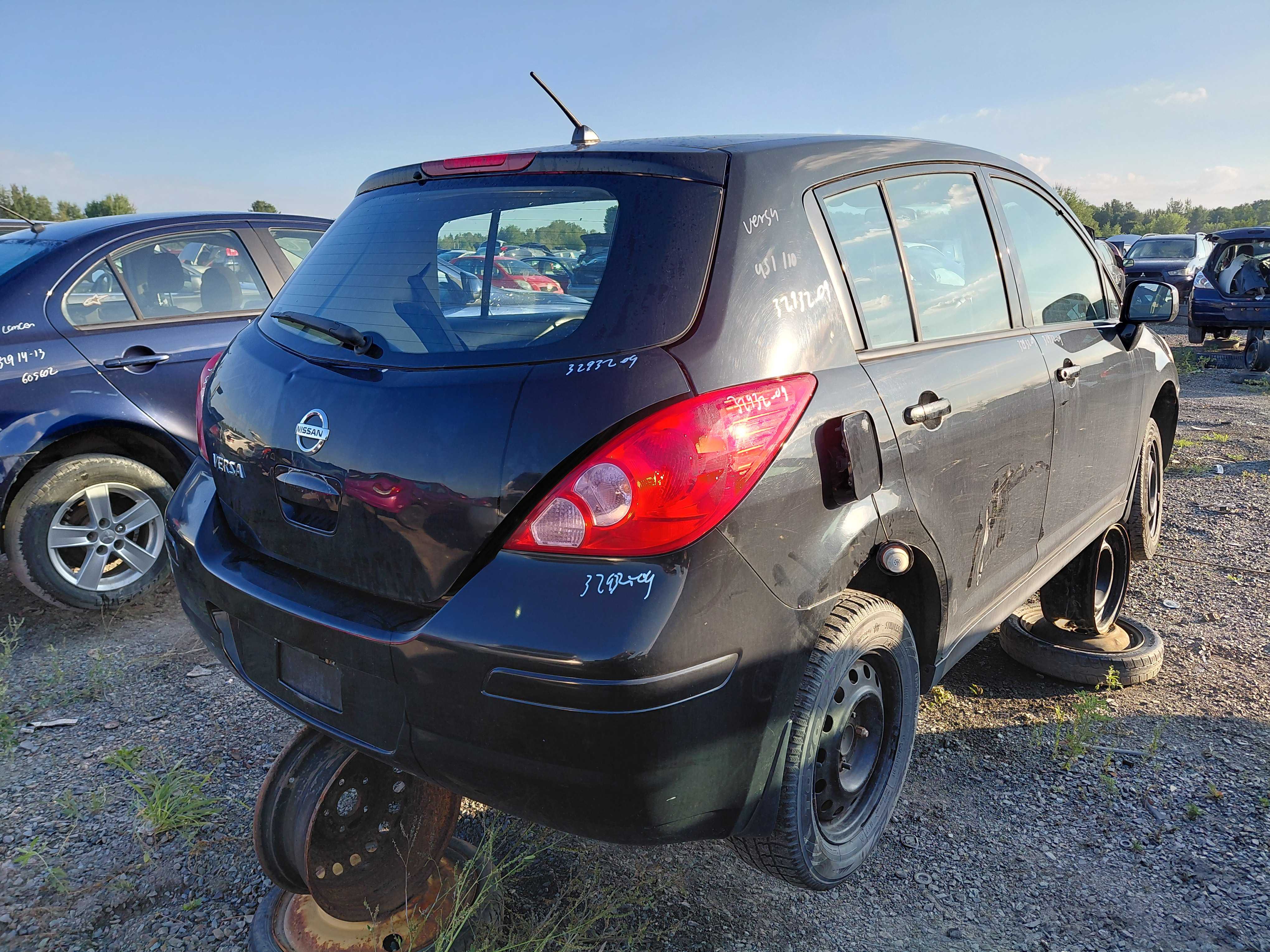 NISSAN VERSA 2009