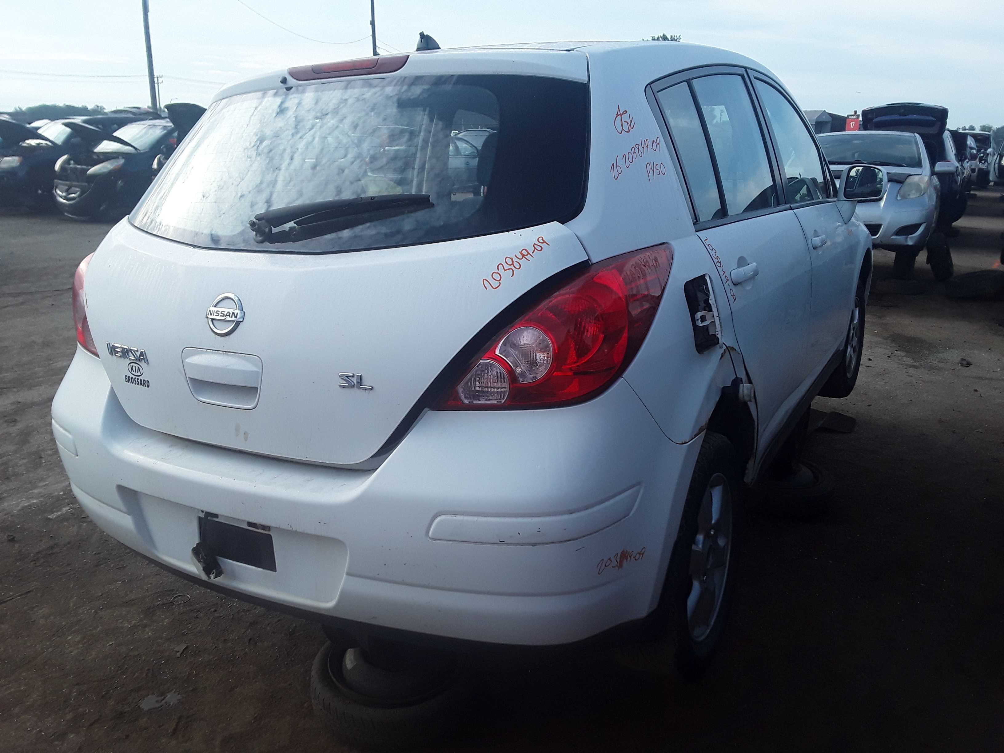 NISSAN VERSA 2009