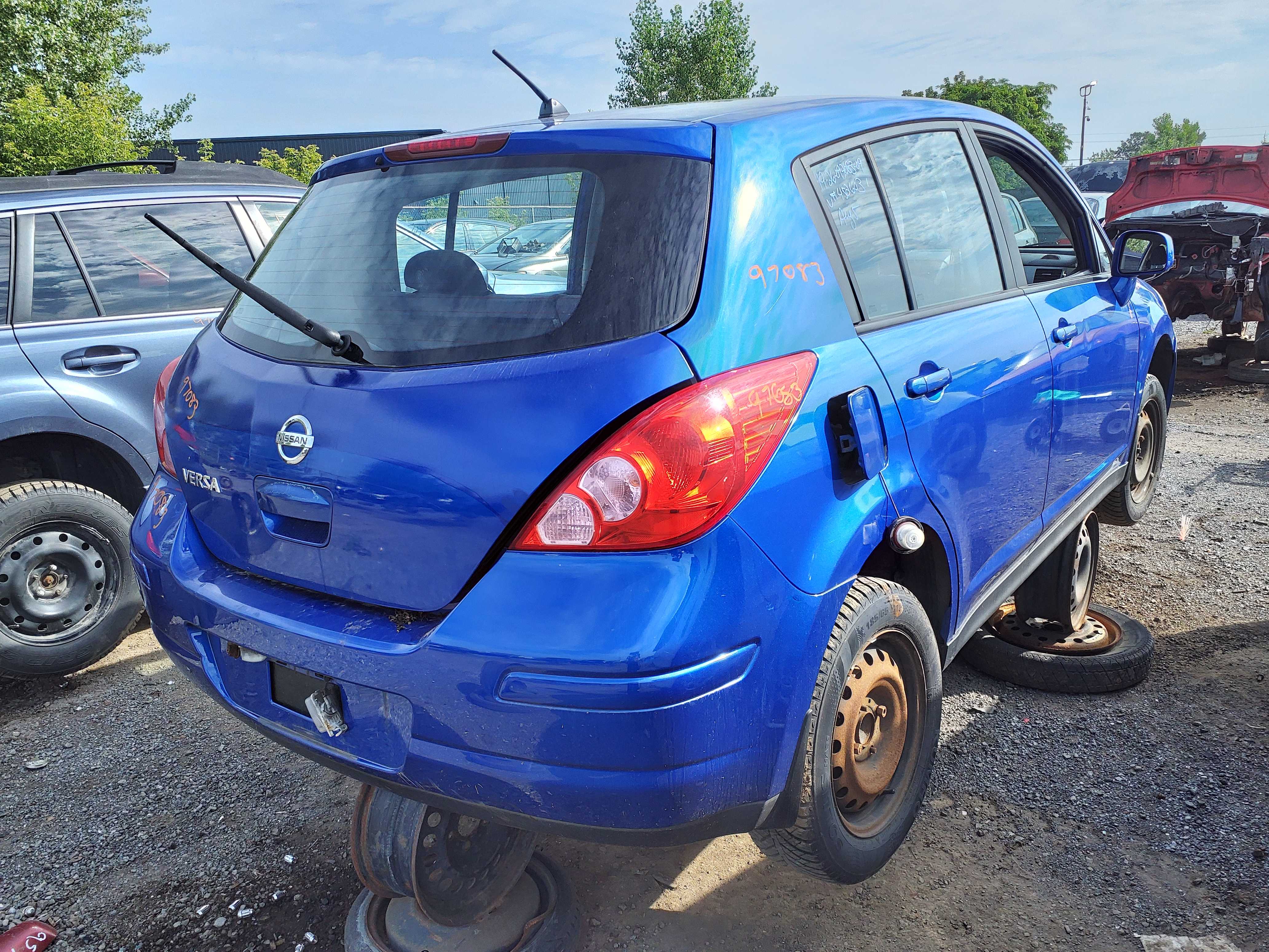 NISSAN VERSA 2009