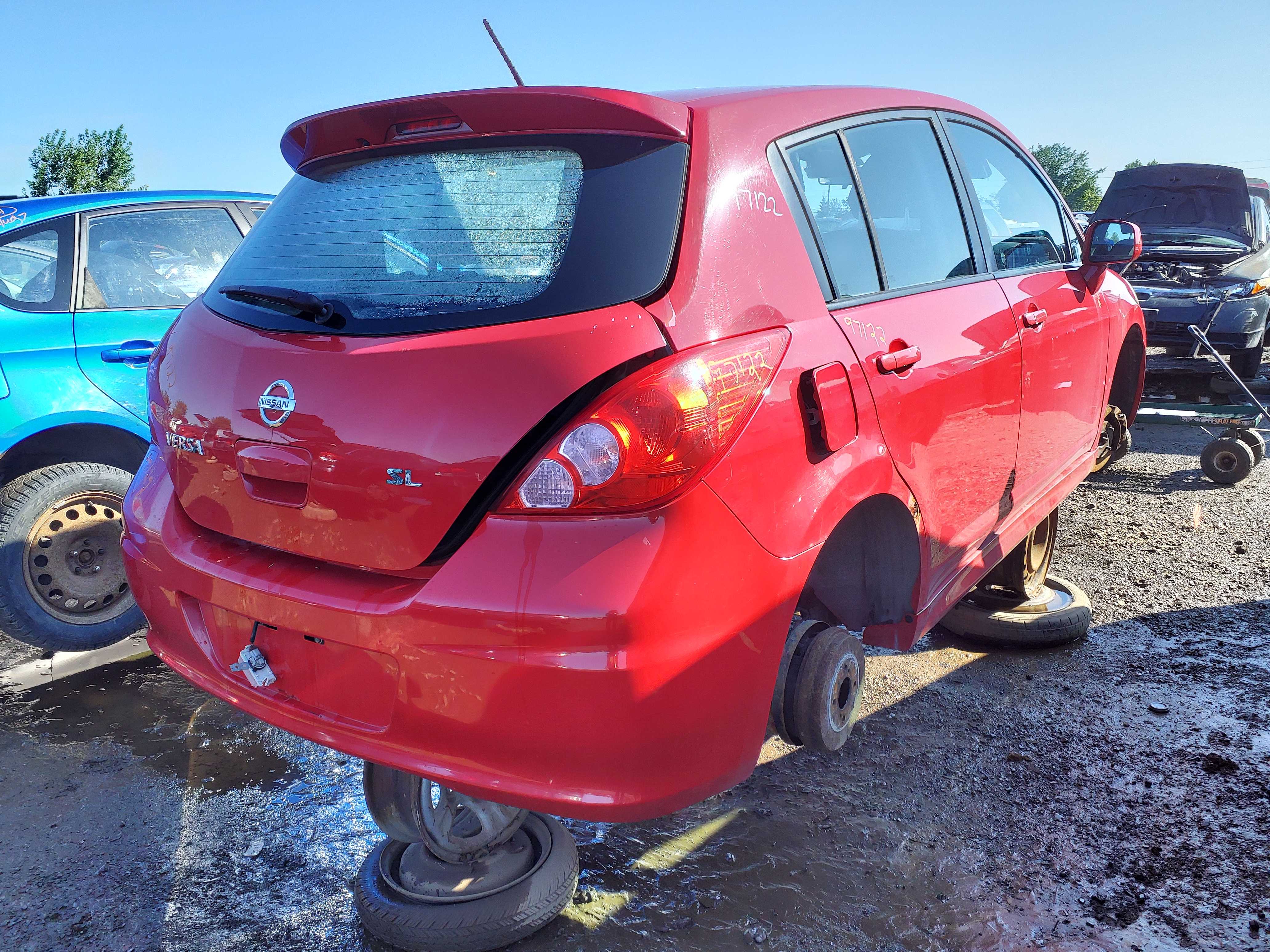 NISSAN VERSA 2009