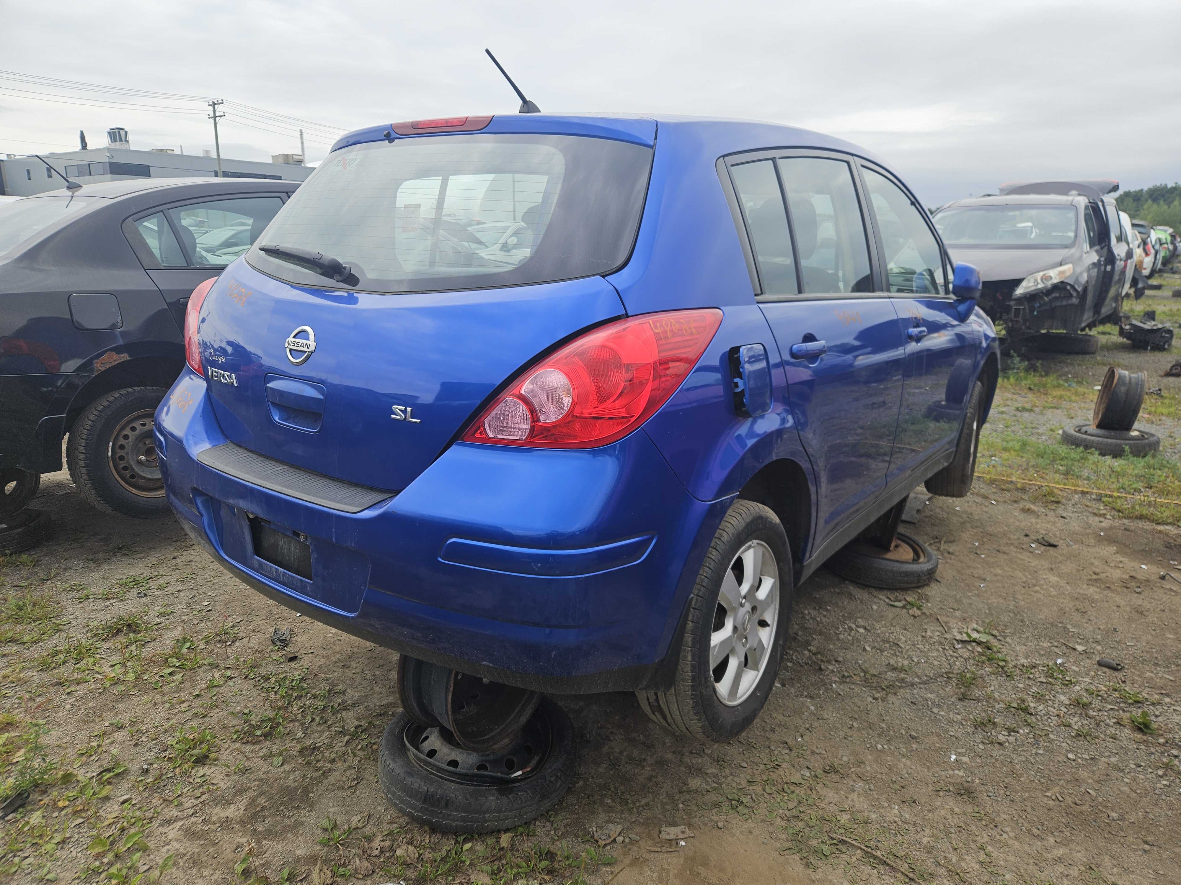 NISSAN VERSA 2009