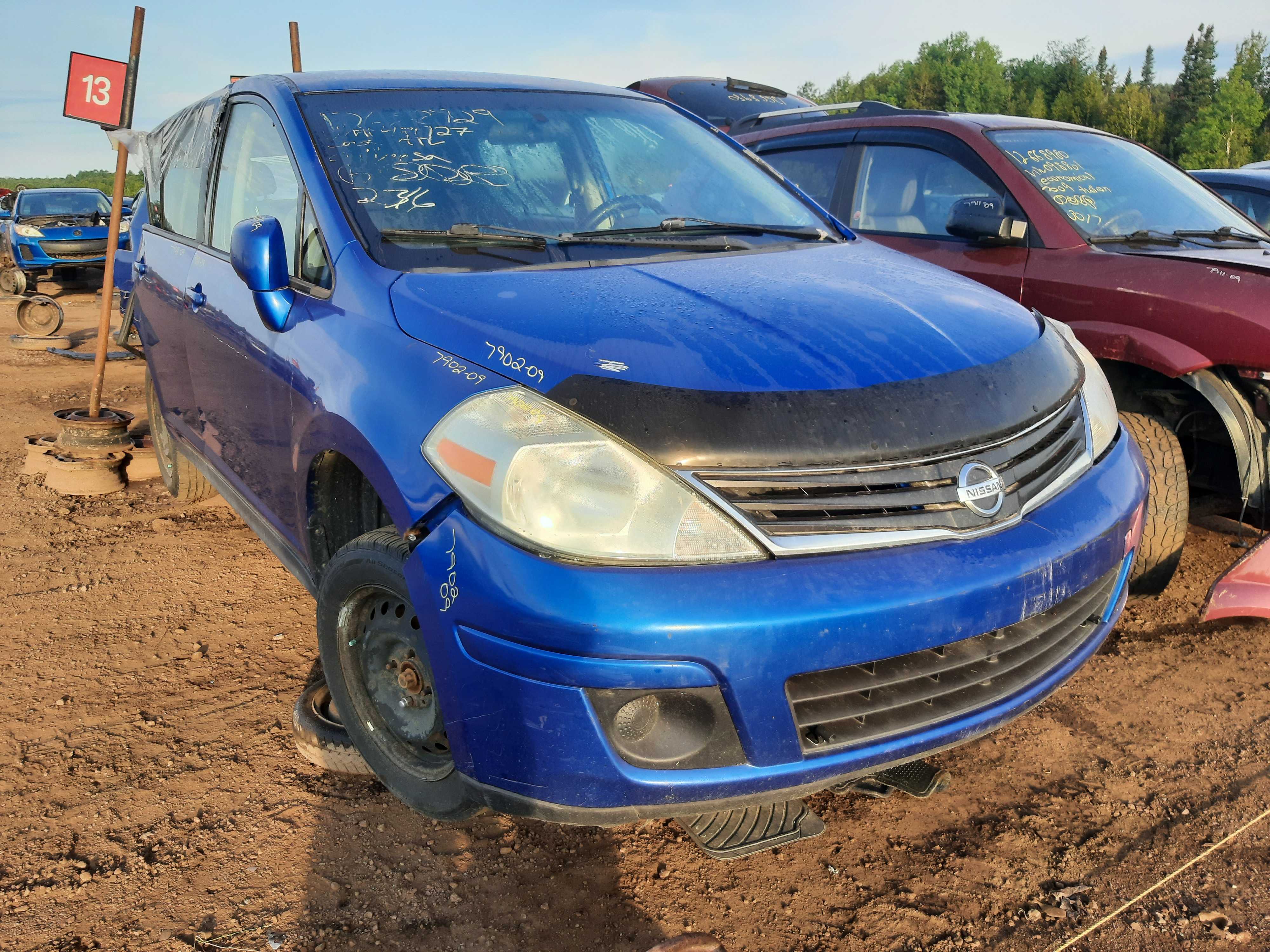 NISSAN VERSA 2009