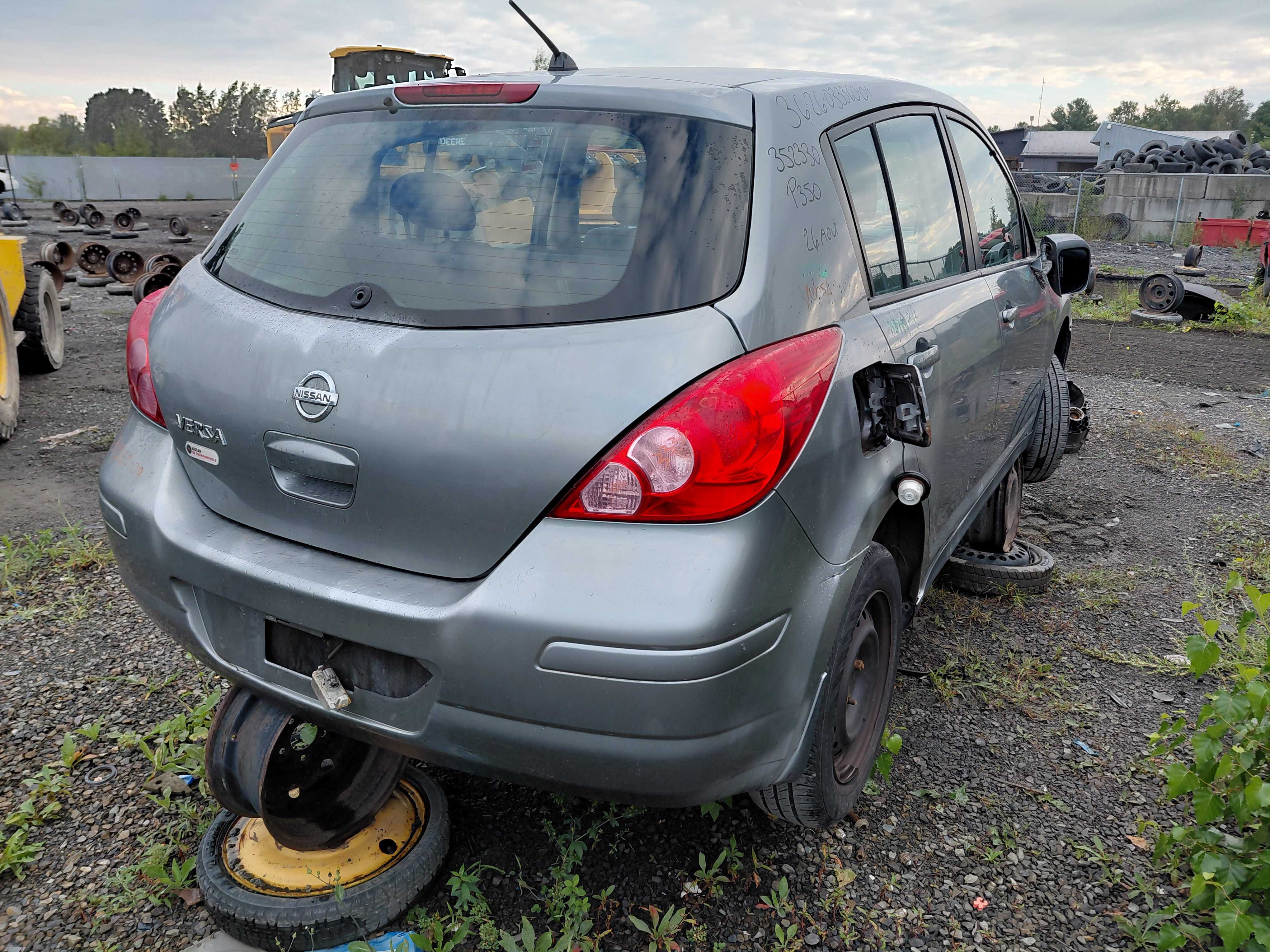 NISSAN VERSA 2009