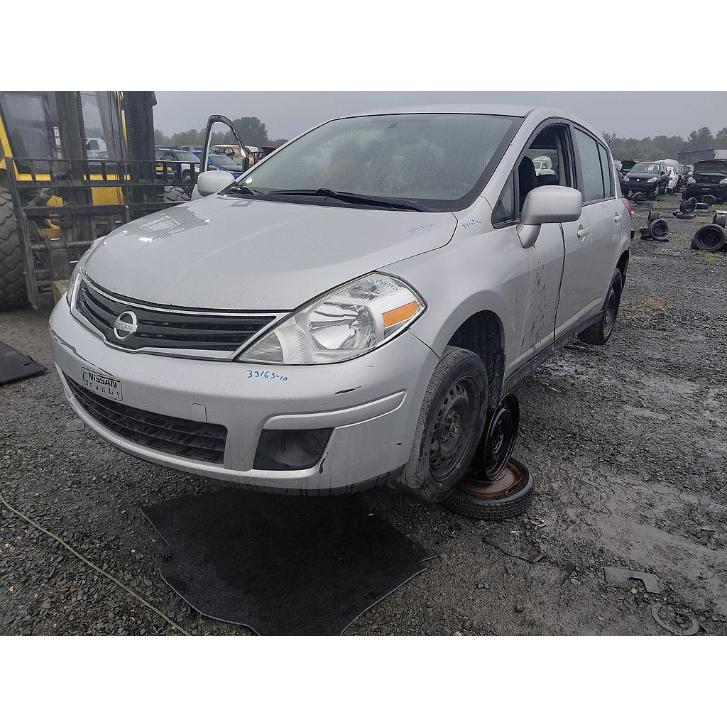 NISSAN VERSA 2010