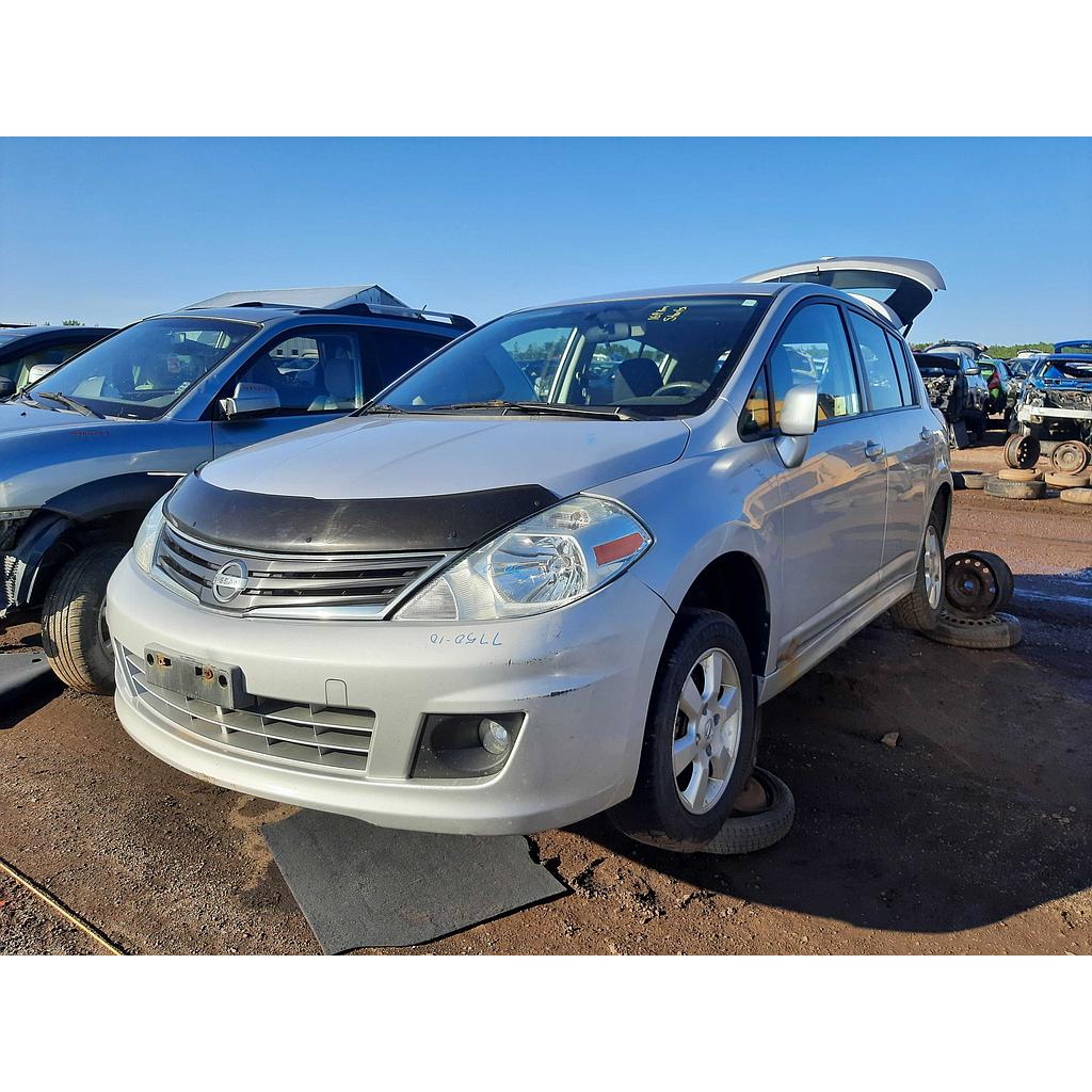 NISSAN VERSA 2010