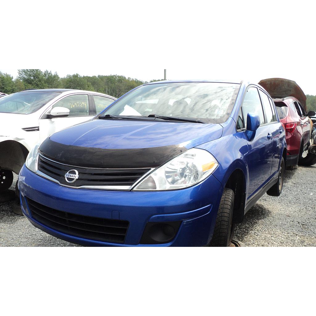 NISSAN VERSA 2011