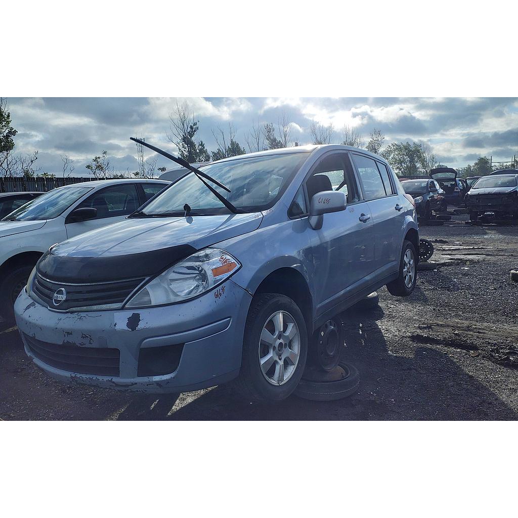 NISSAN VERSA 2011