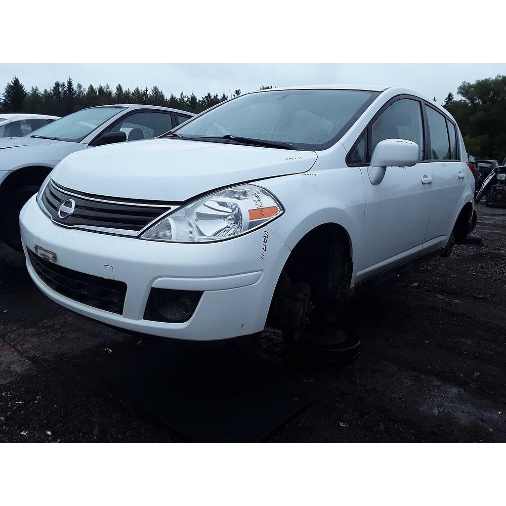 NISSAN VERSA 2011
