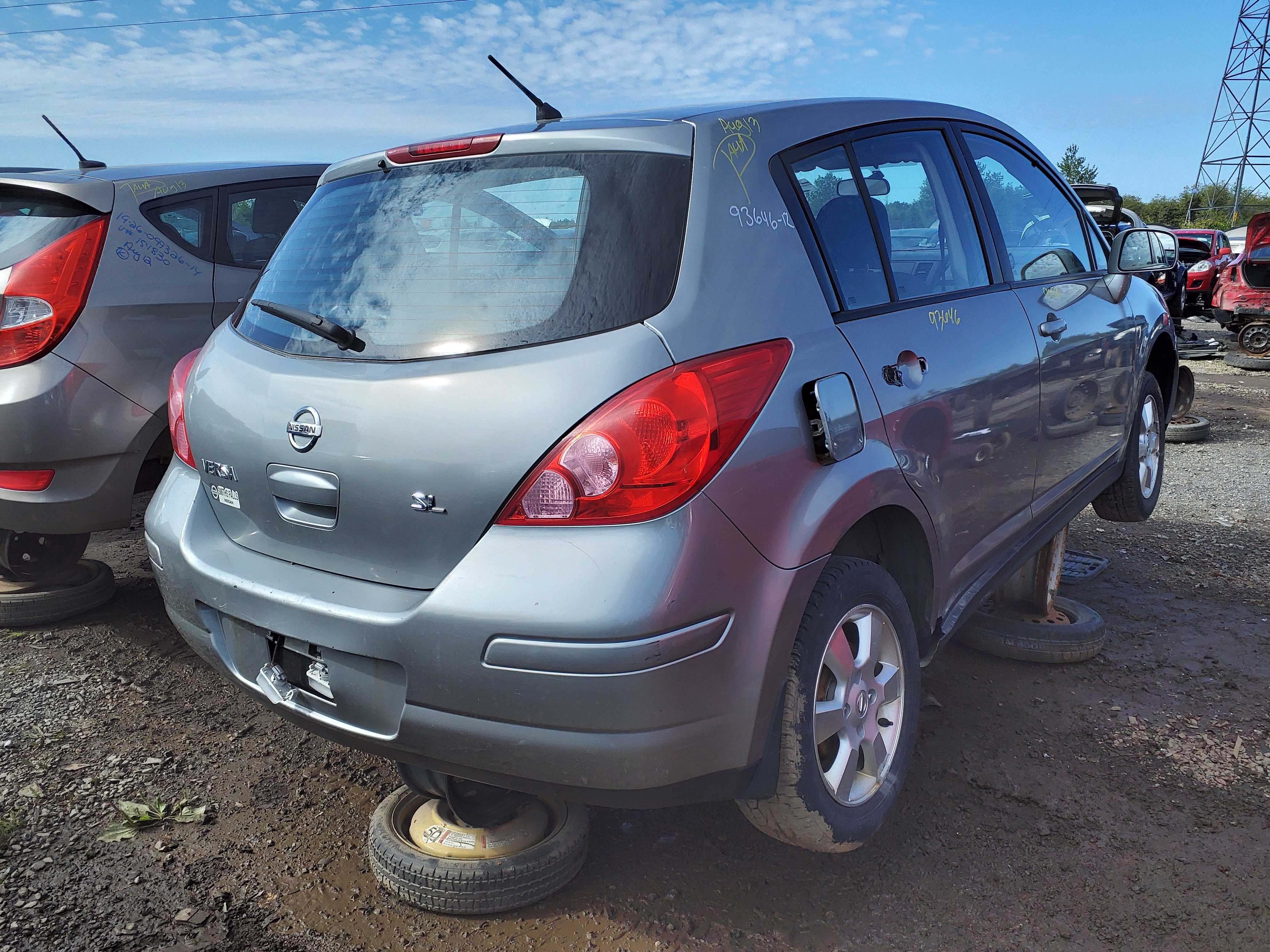 NISSAN VERSA 2012