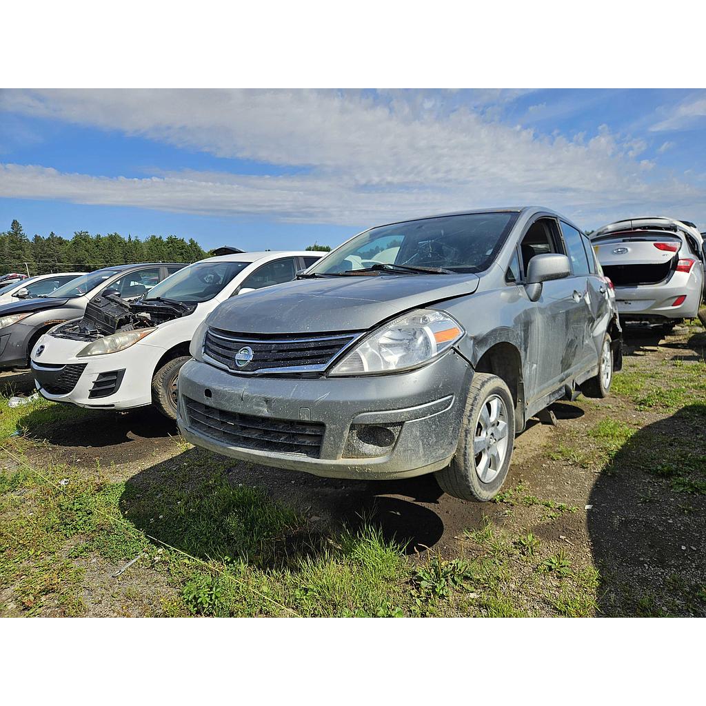 NISSAN VERSA 2012