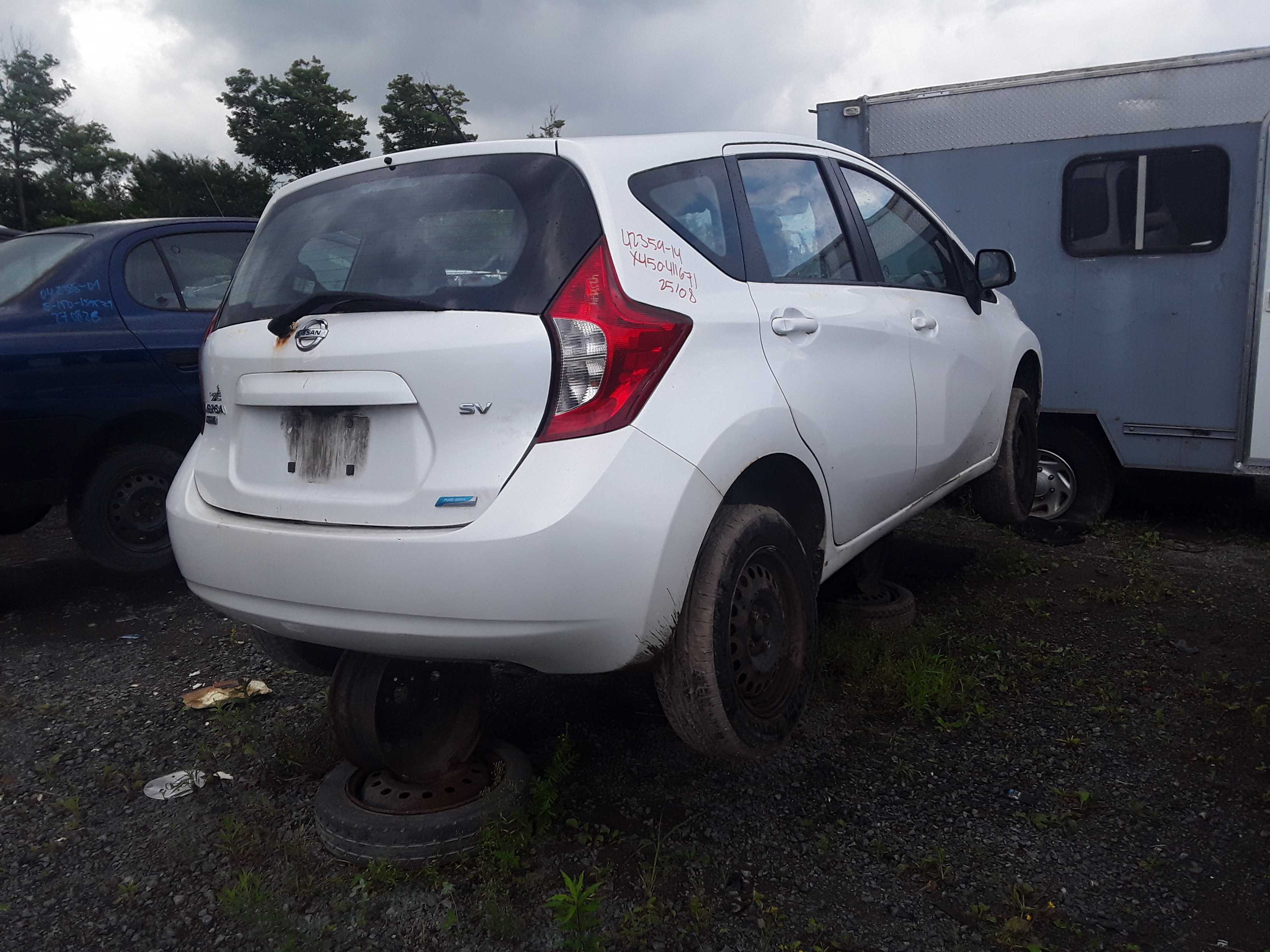 NISSAN VERSA 2014