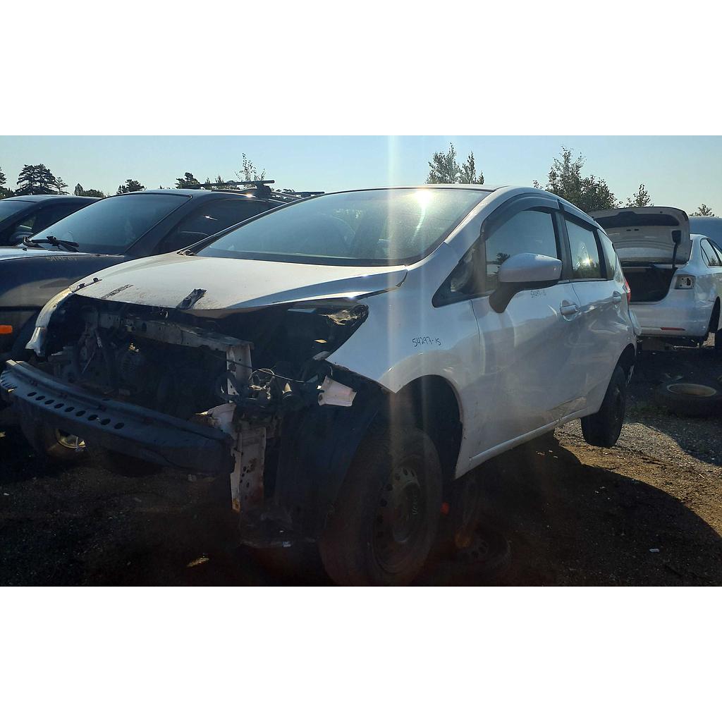 NISSAN VERSA 2015