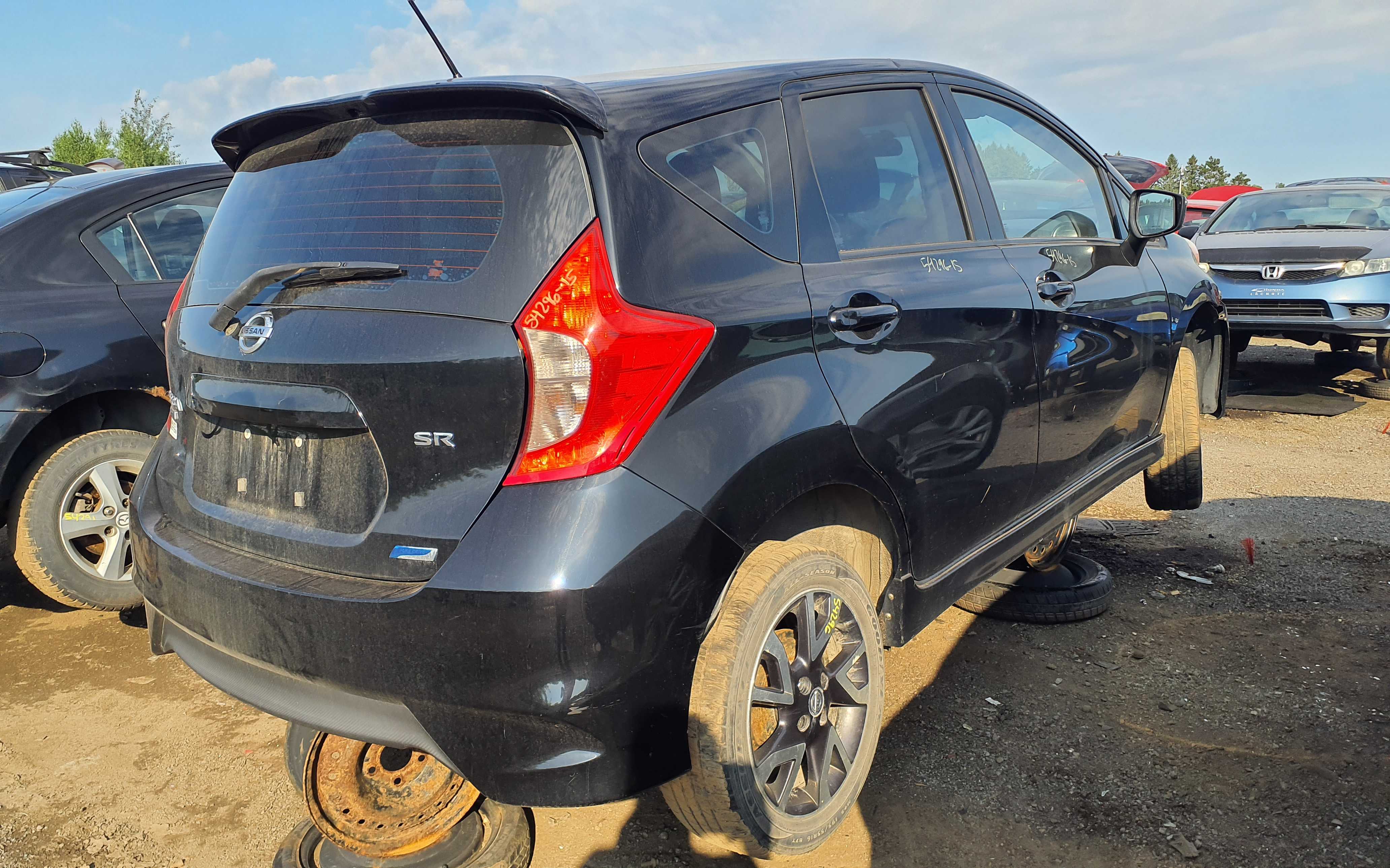 NISSAN VERSA 2015