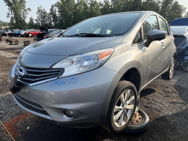 NISSAN VERSA 2015