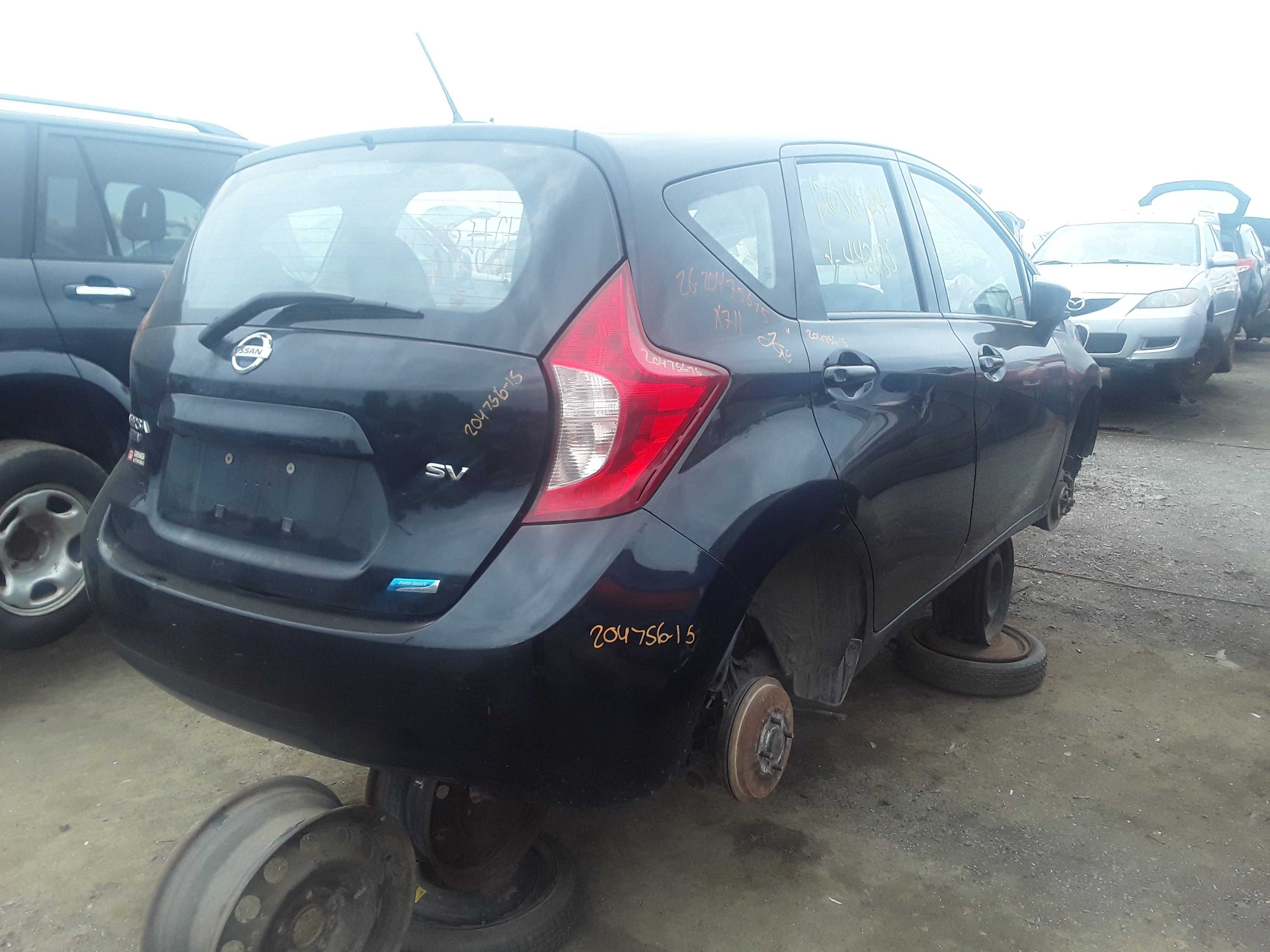 NISSAN VERSA 2015