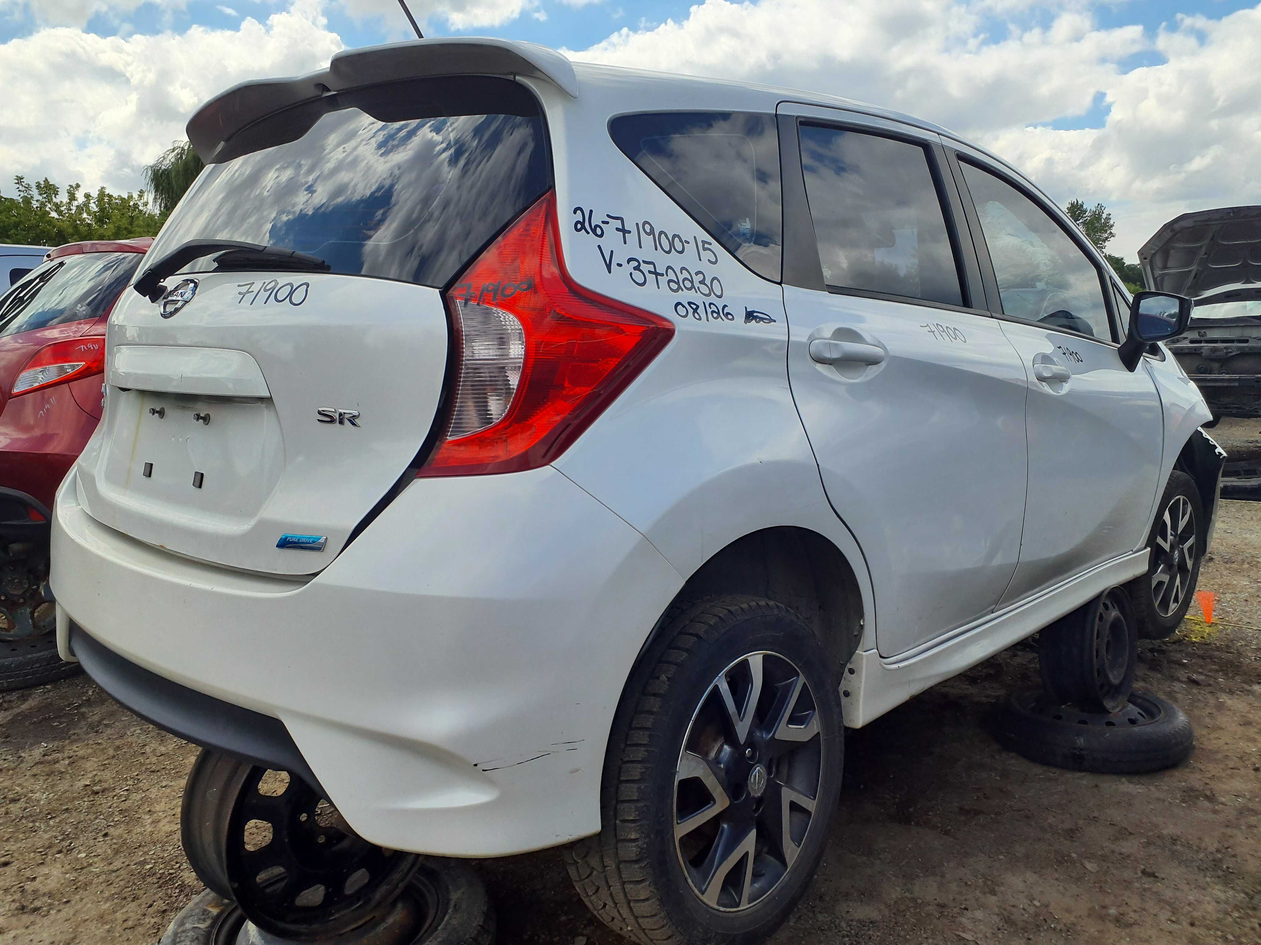 NISSAN VERSA 2015