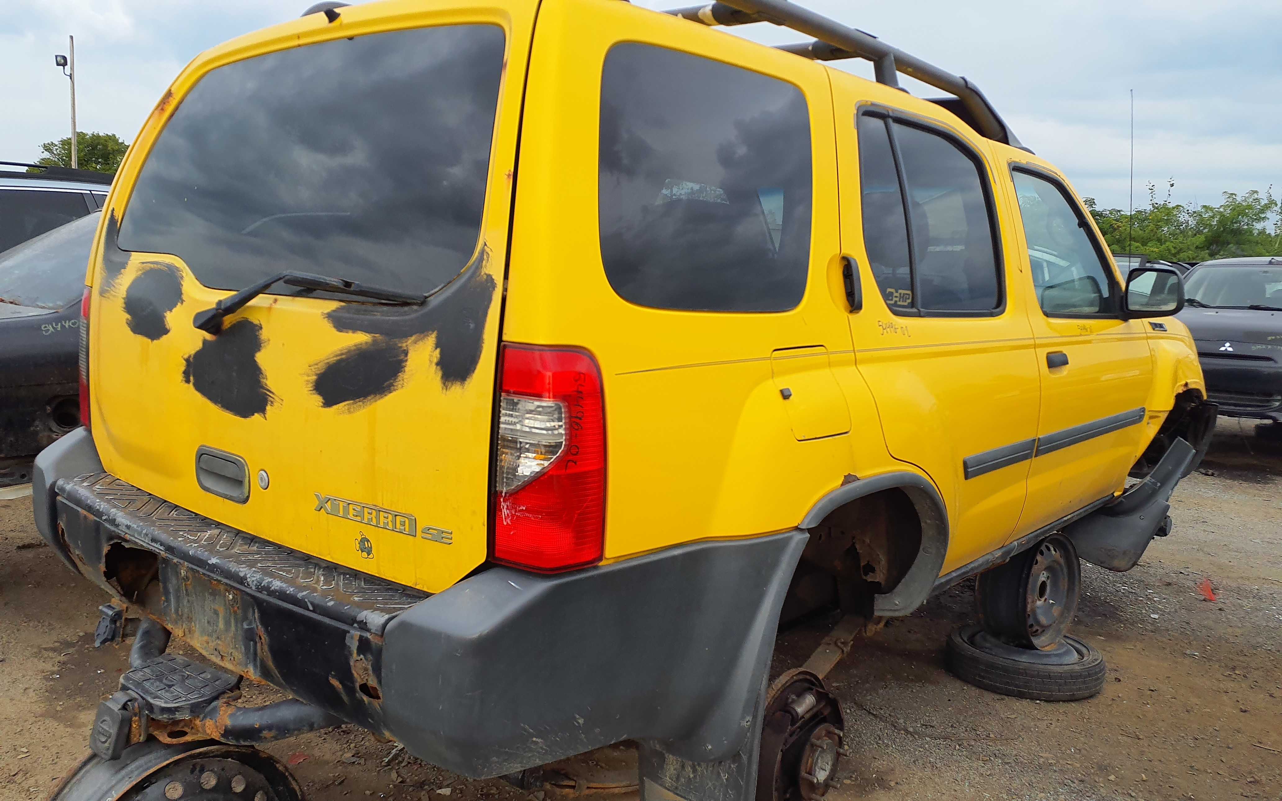 NISSAN XTERRA 2002