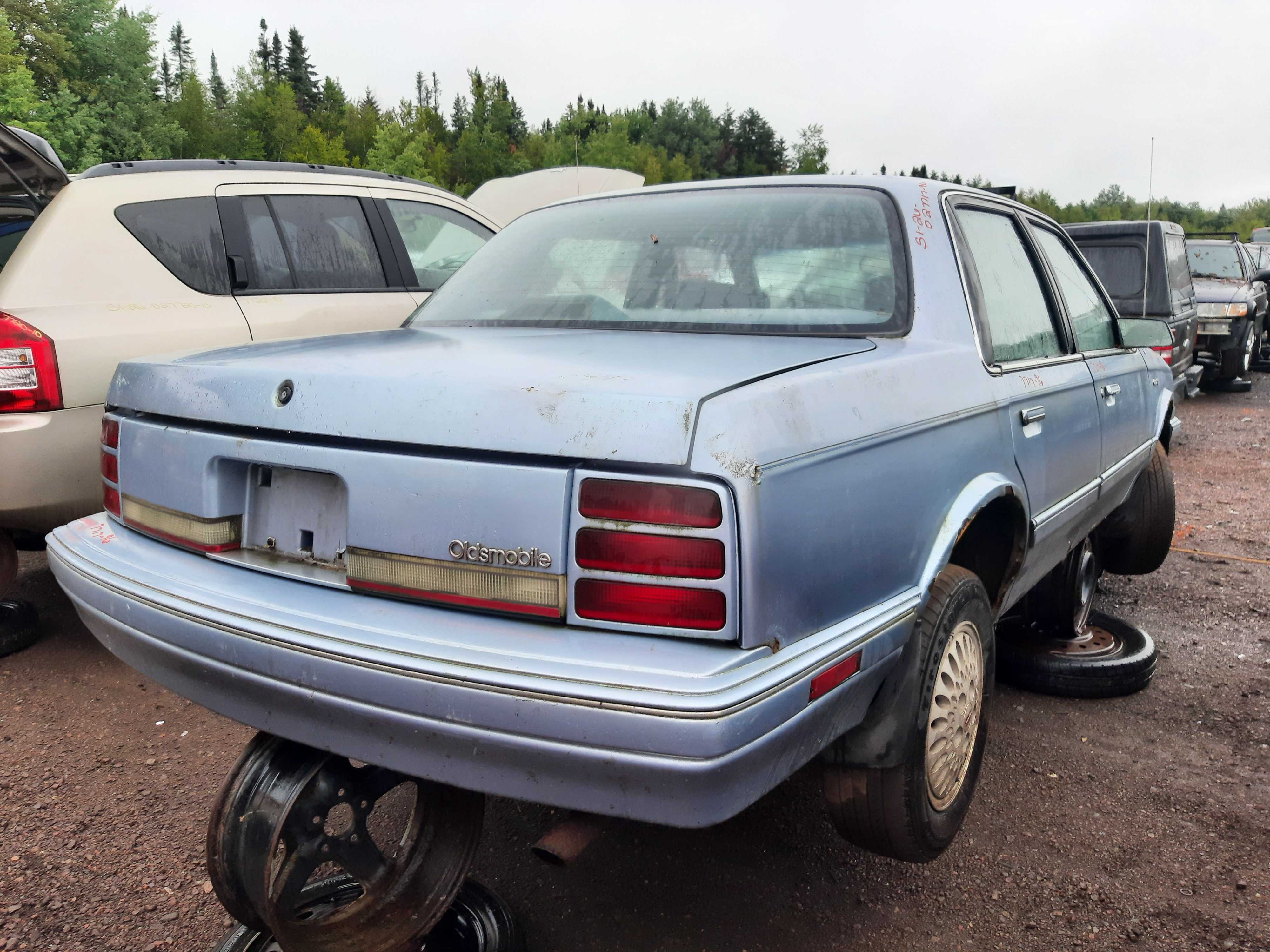 OLDSMOBILE CIERA 1996