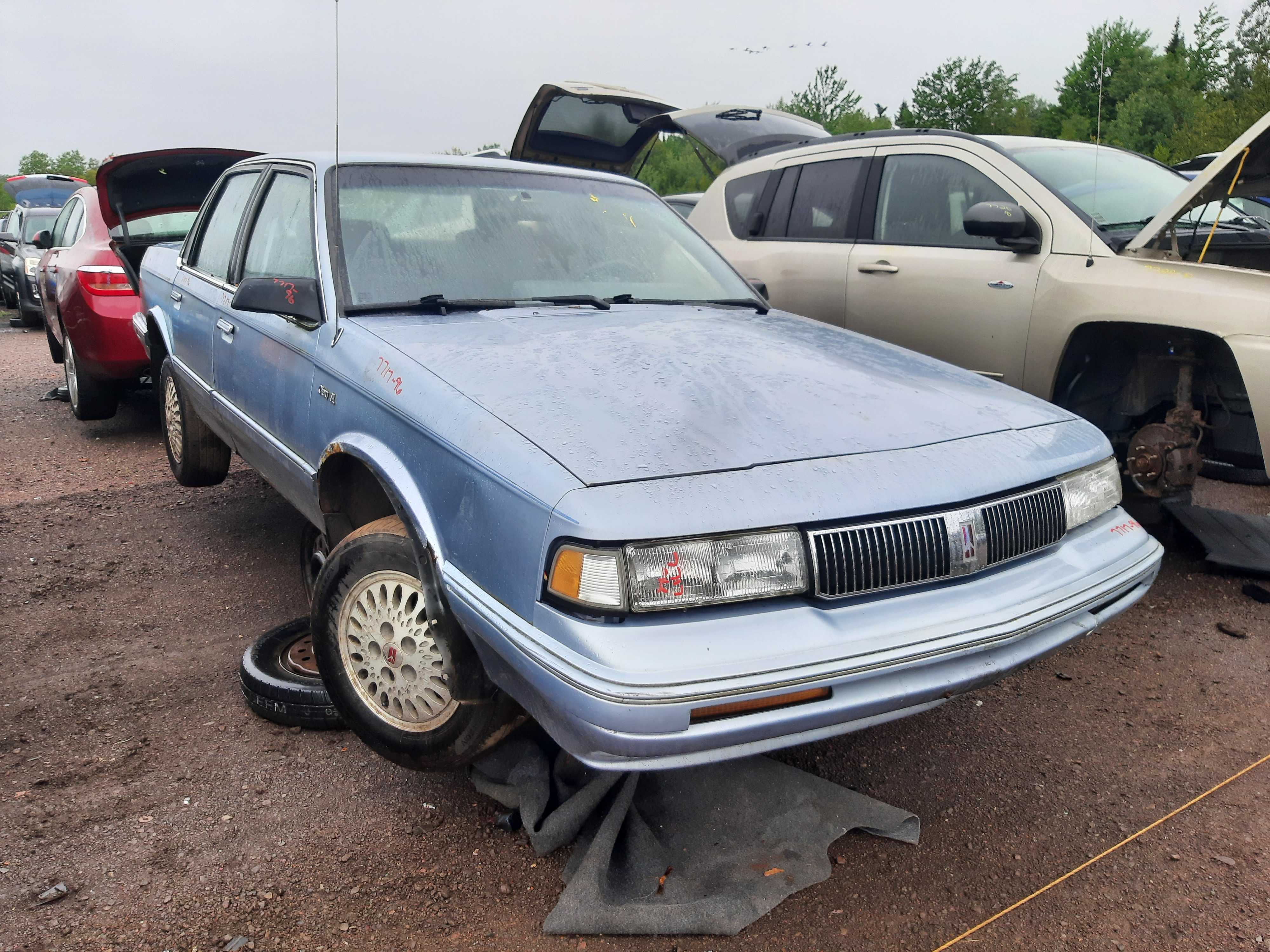 OLDSMOBILE CIERA 1996