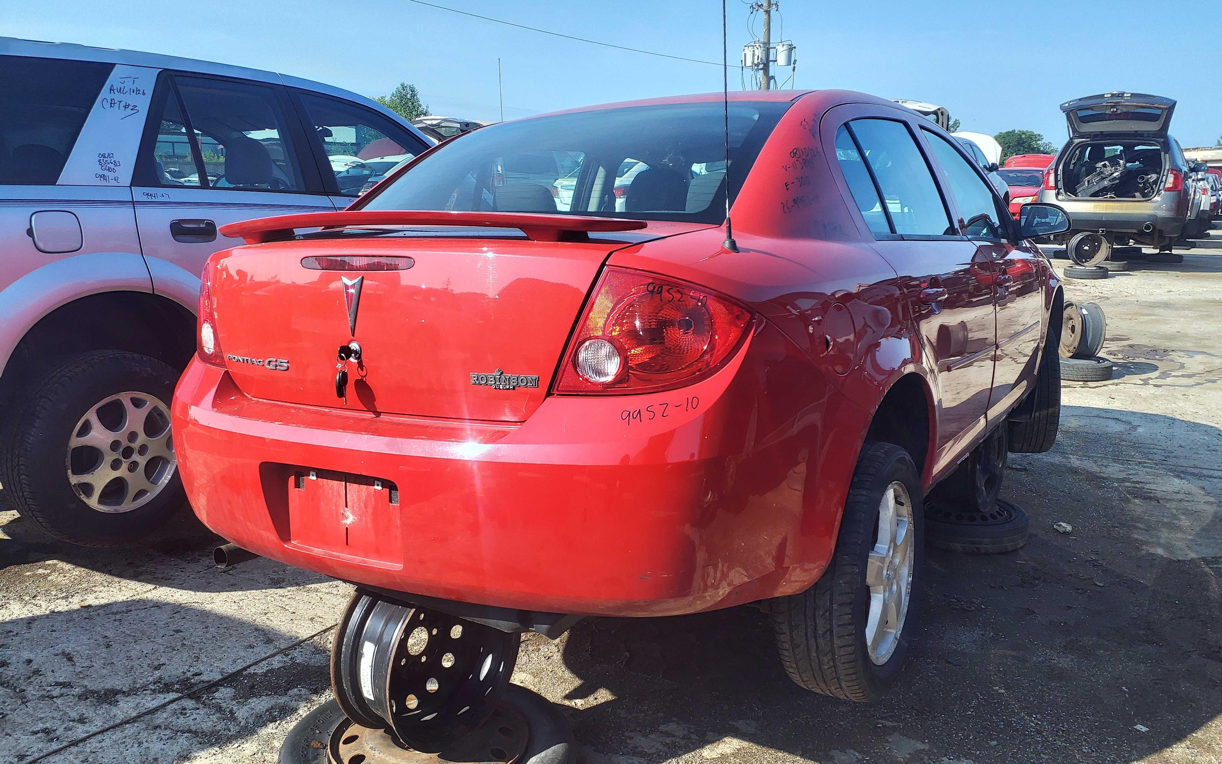 PONTIAC G5 2010