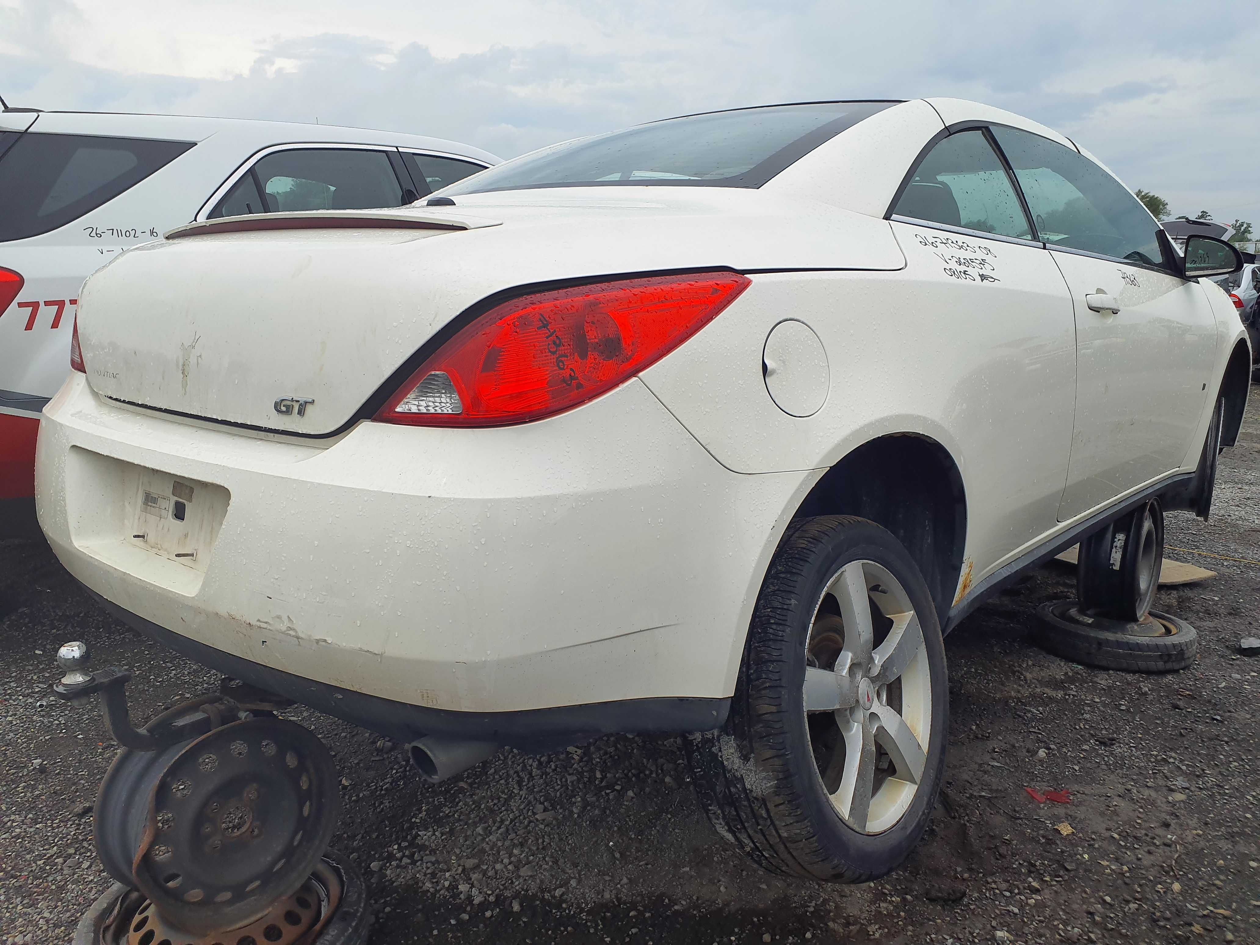 PONTIAC G6 2008