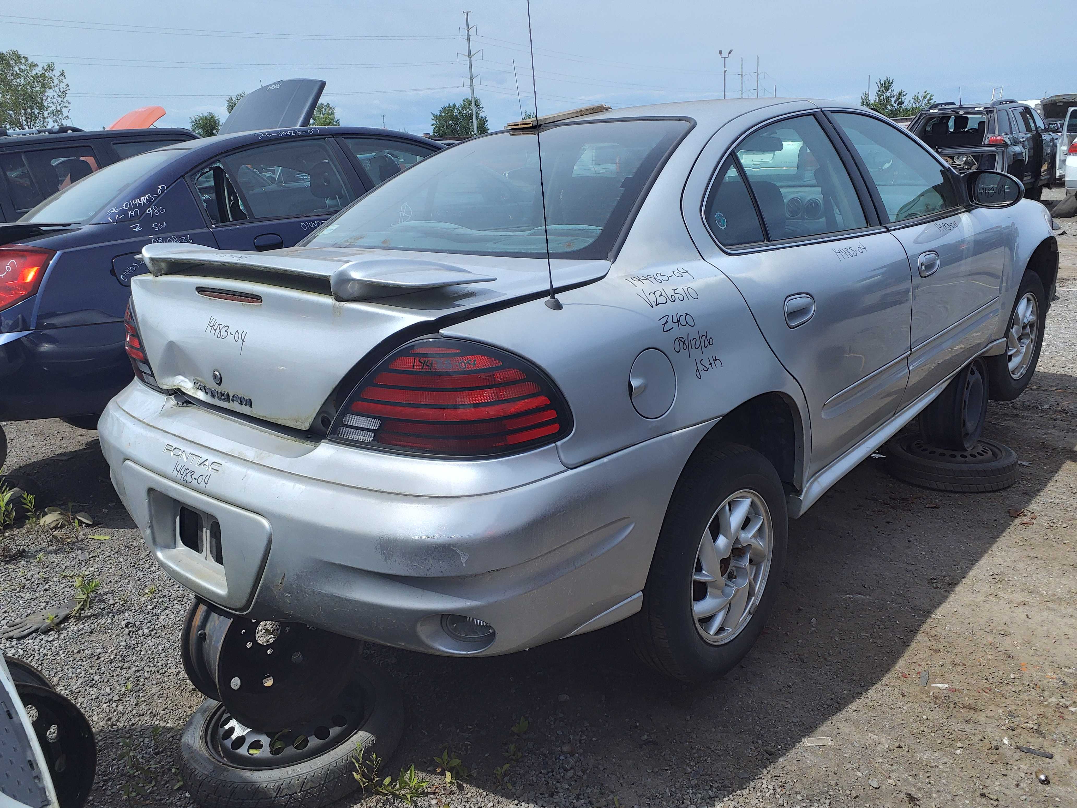PONTIAC GRAND AM 2004