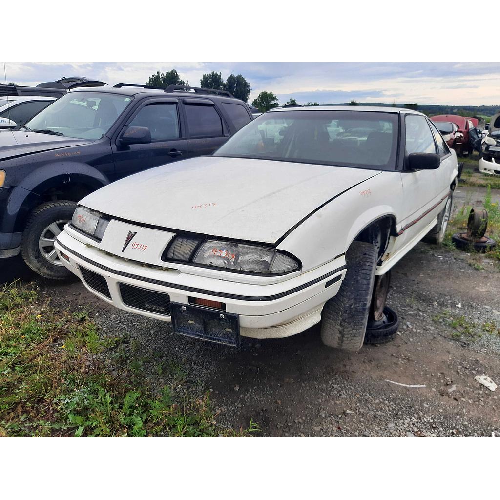 PONTIAC GRAND PRIX 1990