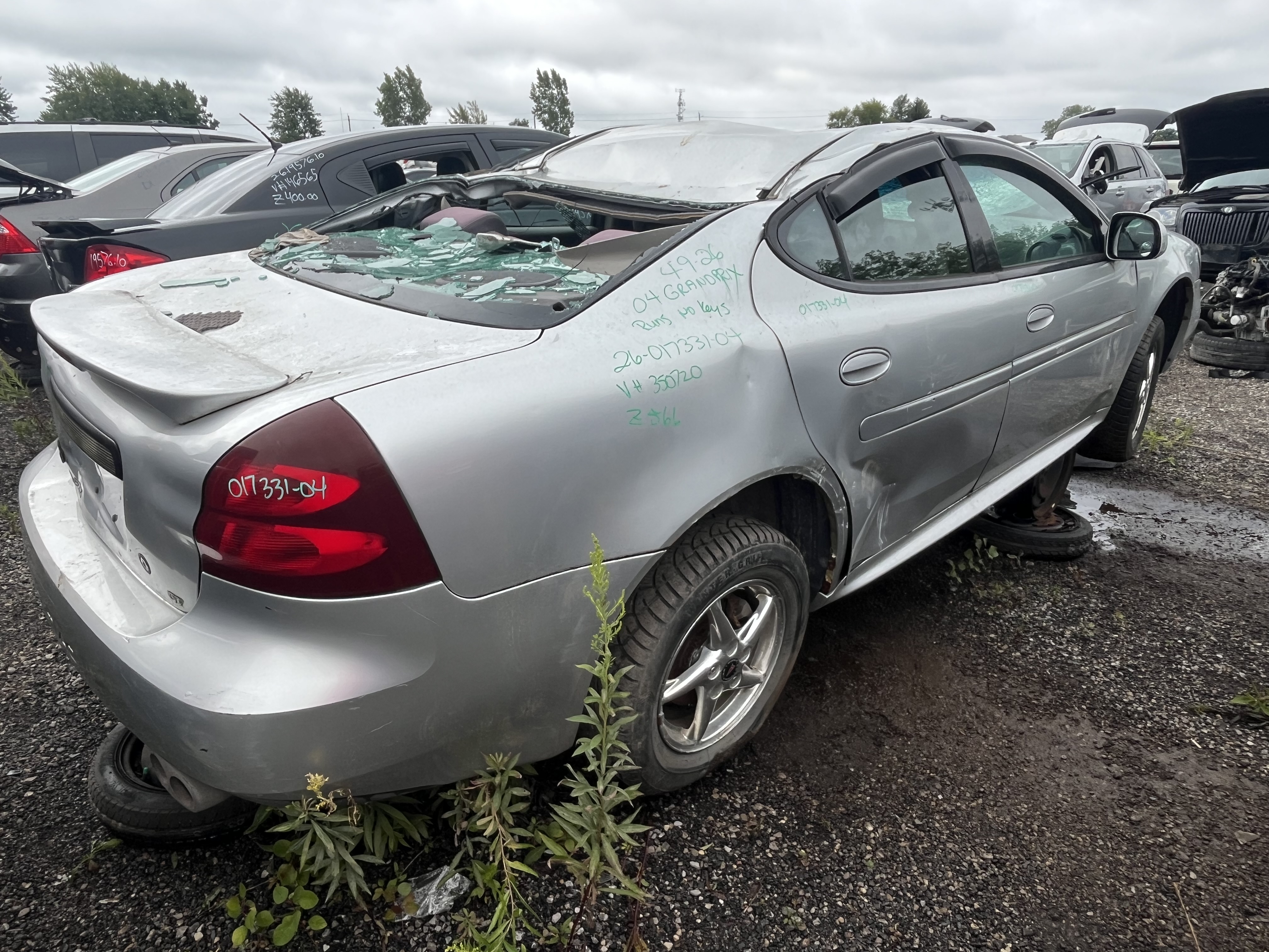 PONTIAC GRAND PRIX 2004