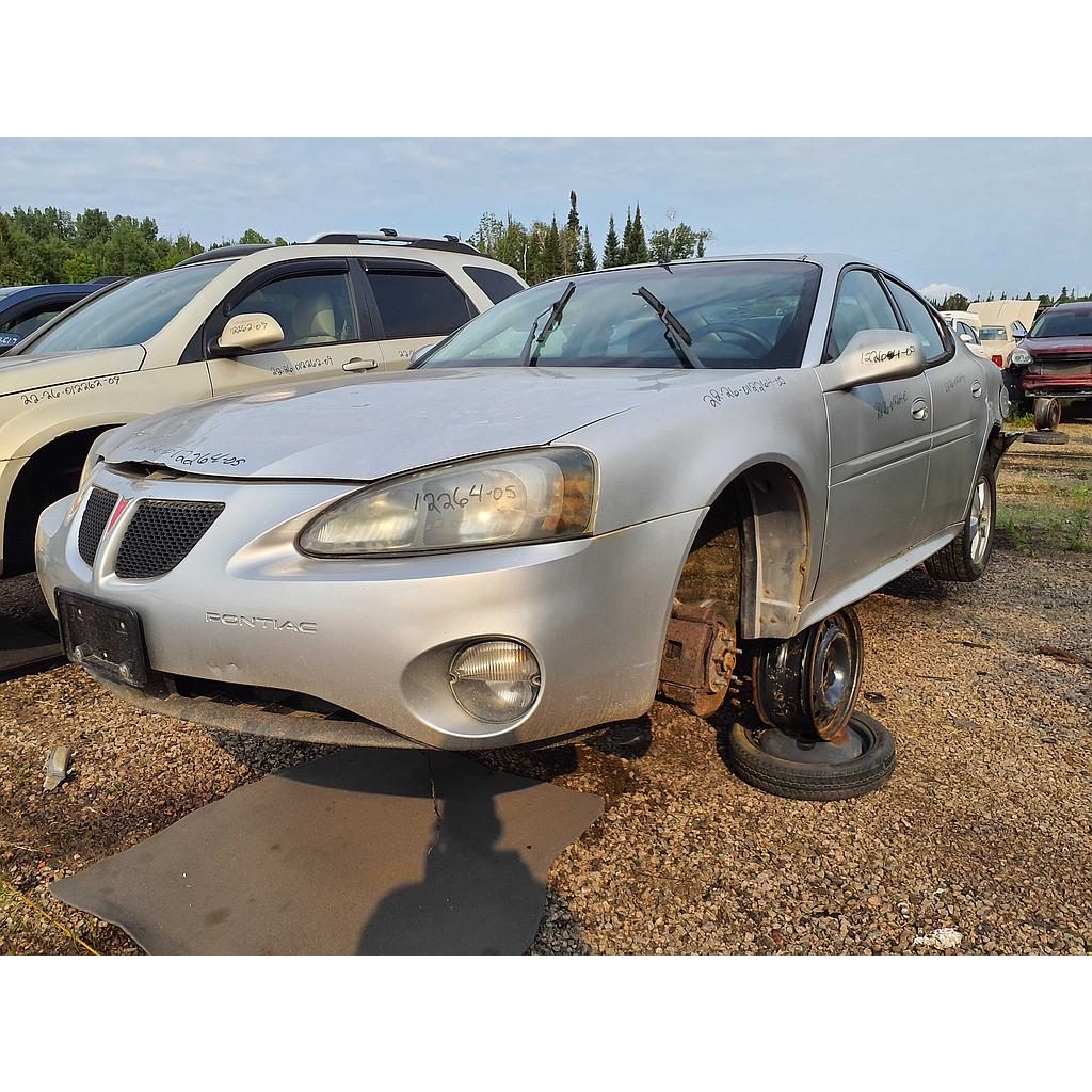 PONTIAC GRAND PRIX 2005