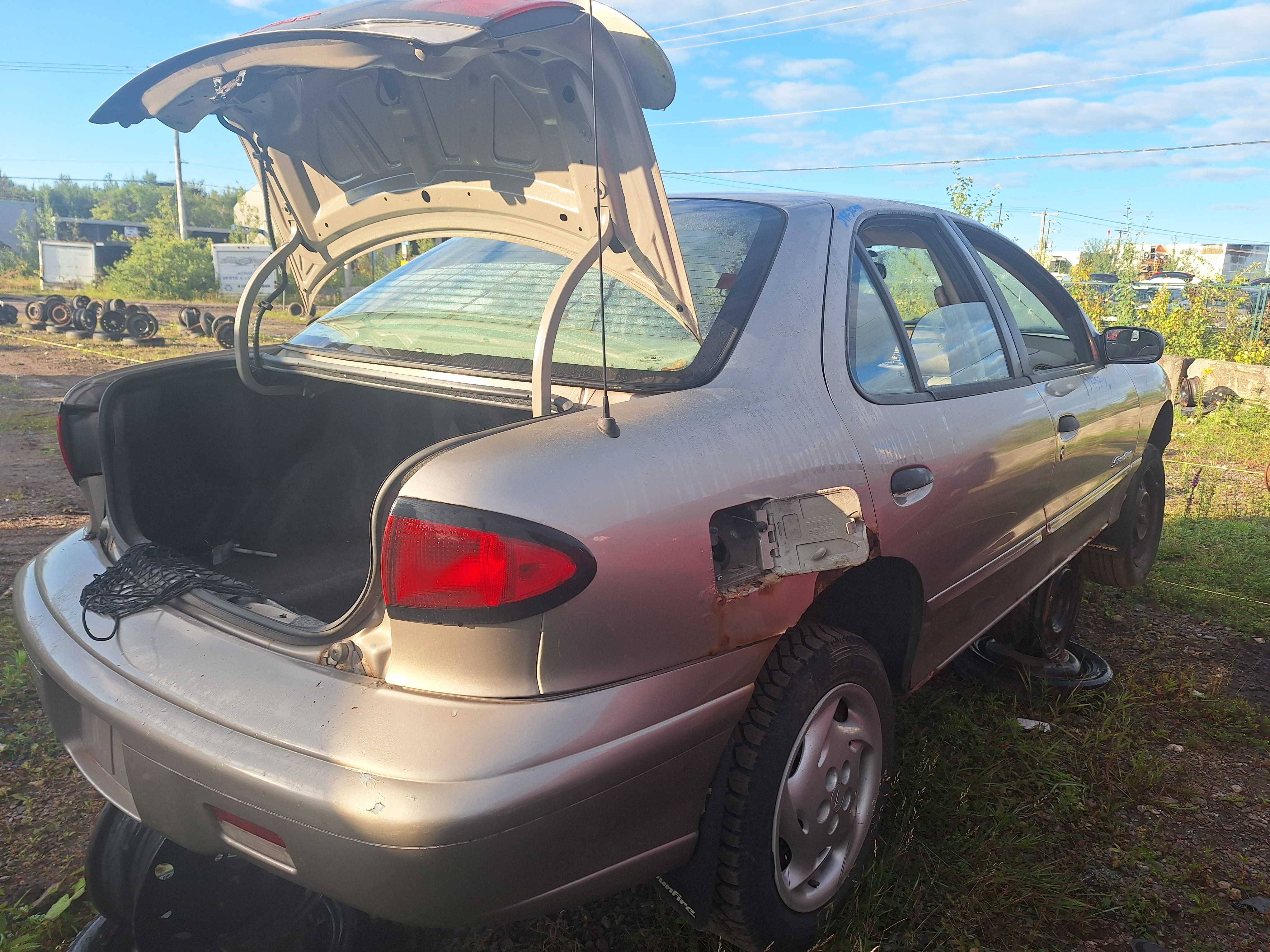 PONTIAC SUNFIRE 1999
