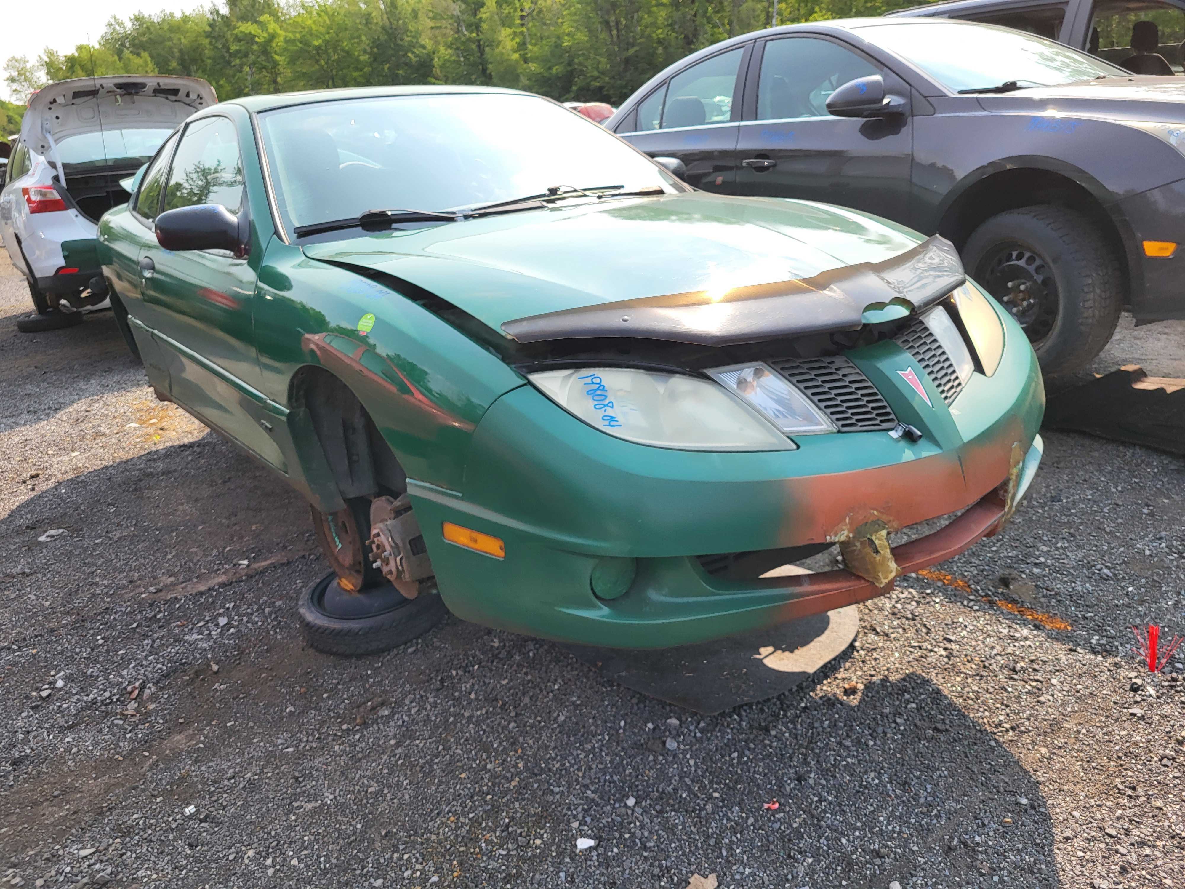 PONTIAC SUNFIRE 2004