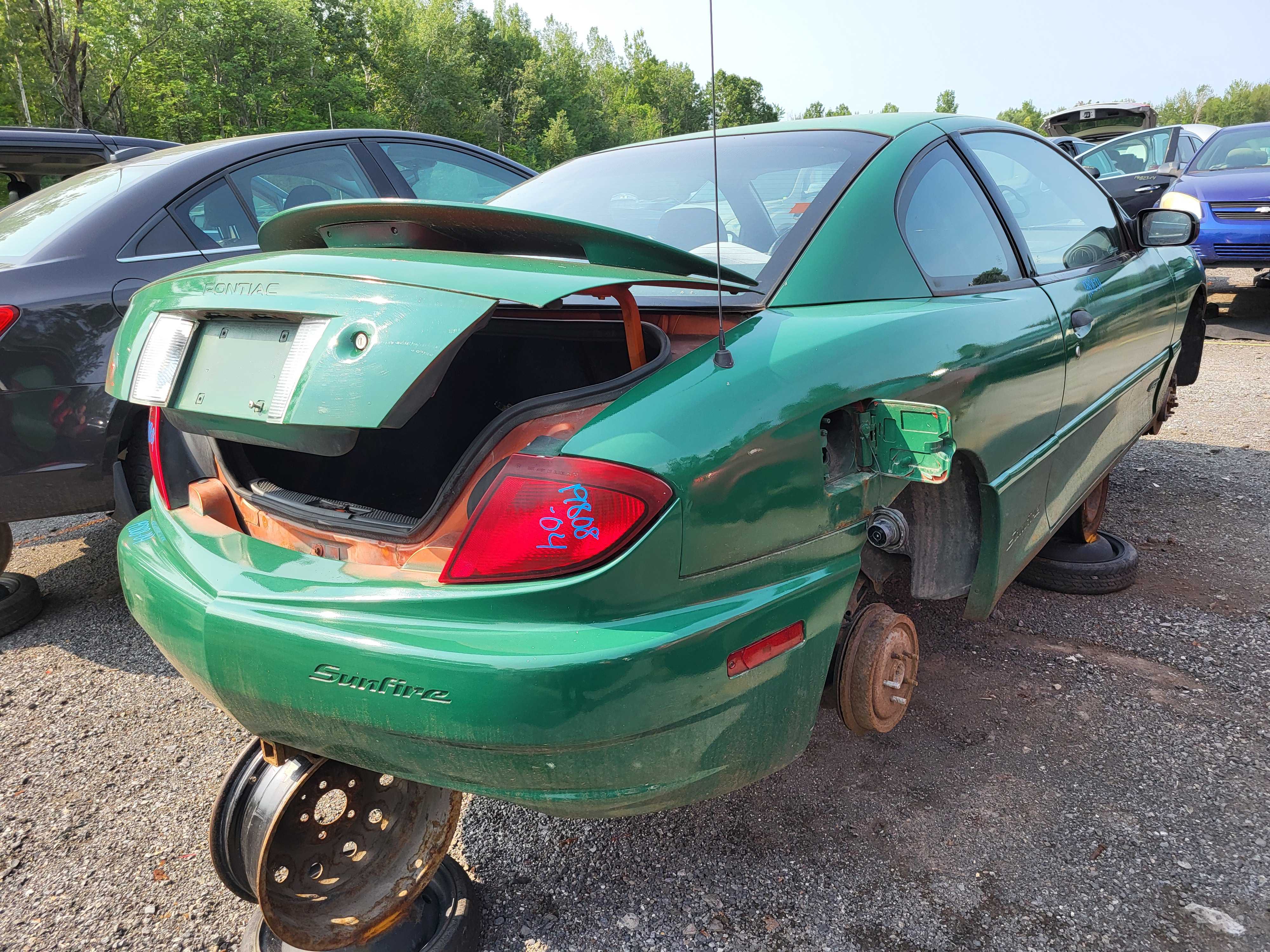 PONTIAC SUNFIRE 2004