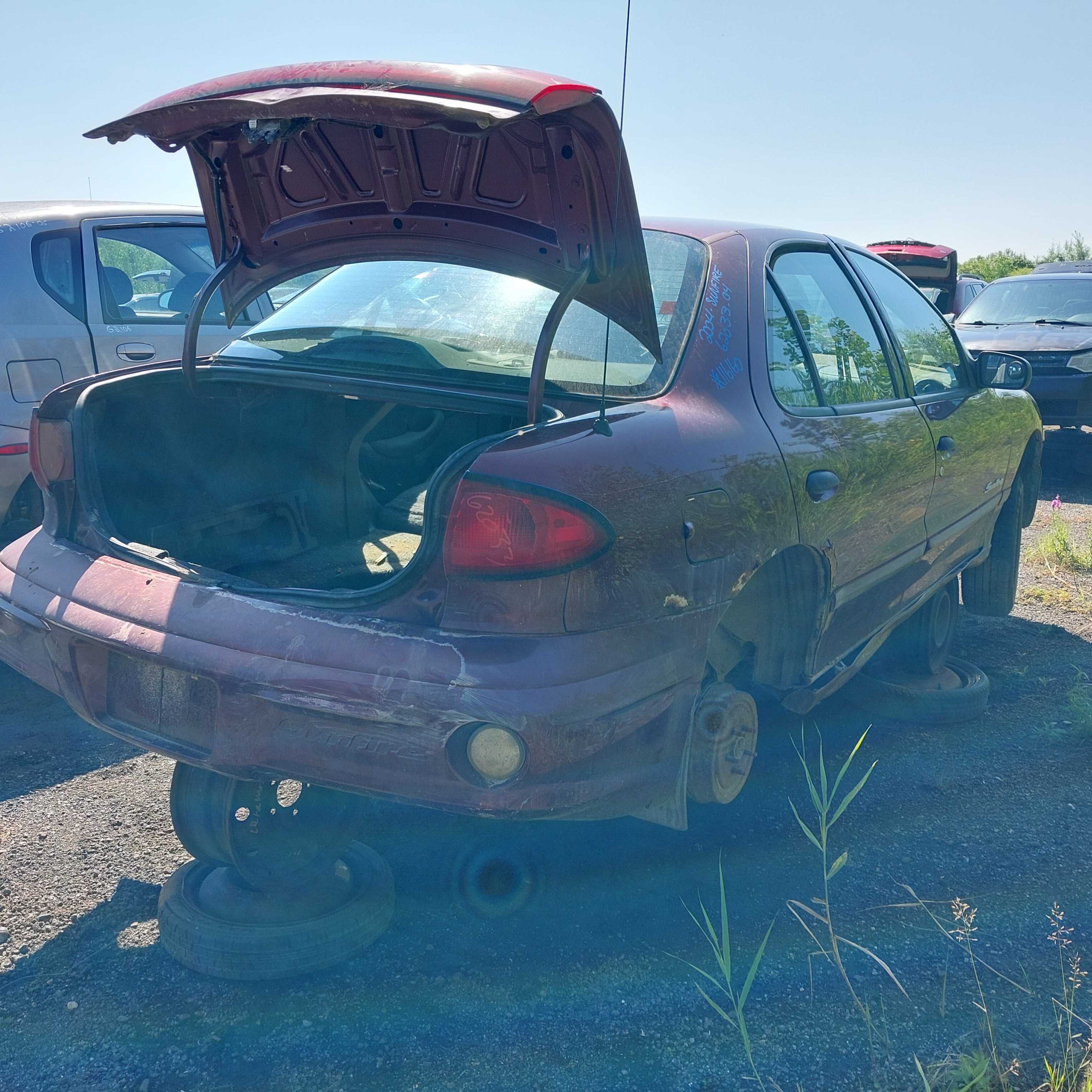PONTIAC SUNFIRE 2004