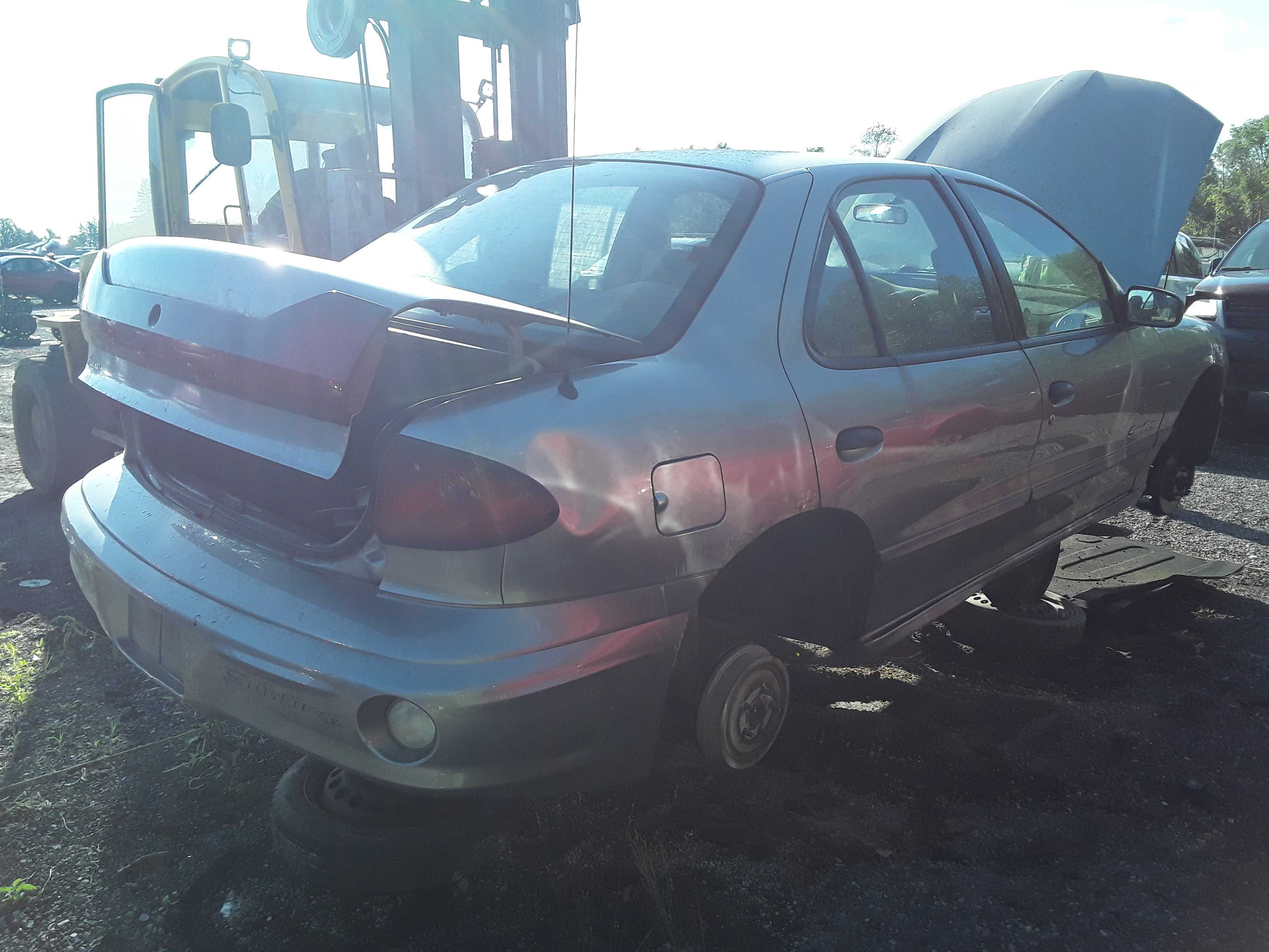 PONTIAC SUNFIRE 2004