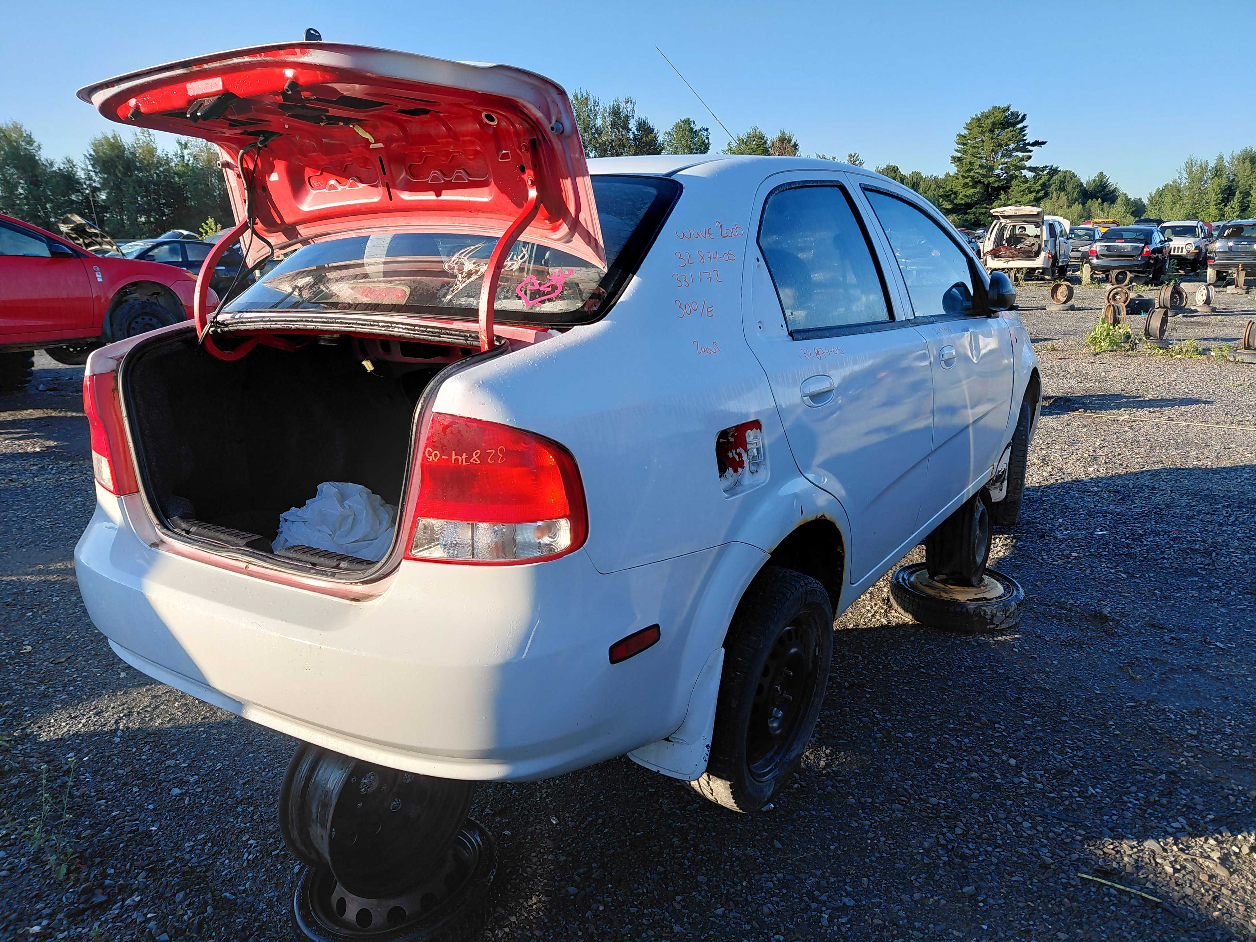 PONTIAC WAVE 2005