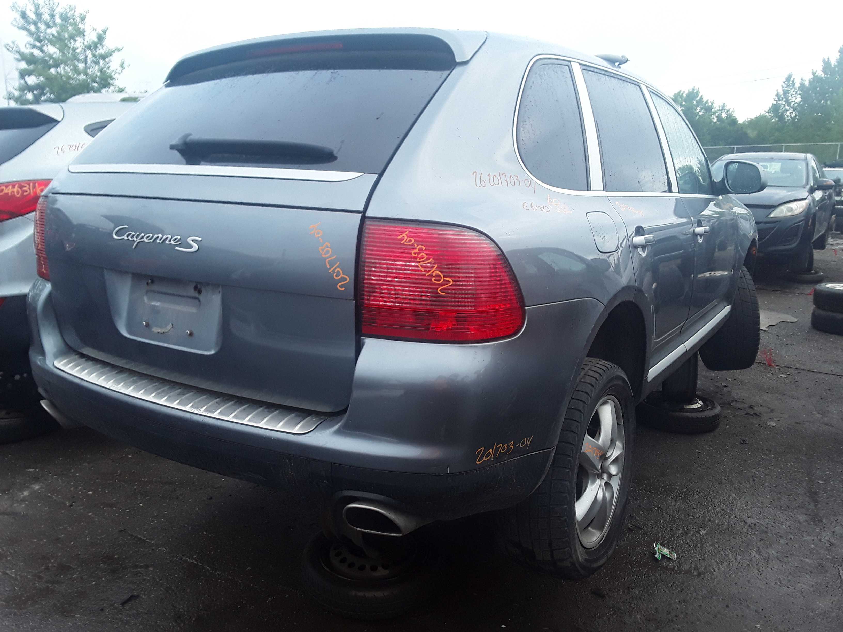 PORSCHE CAYENNE 2004