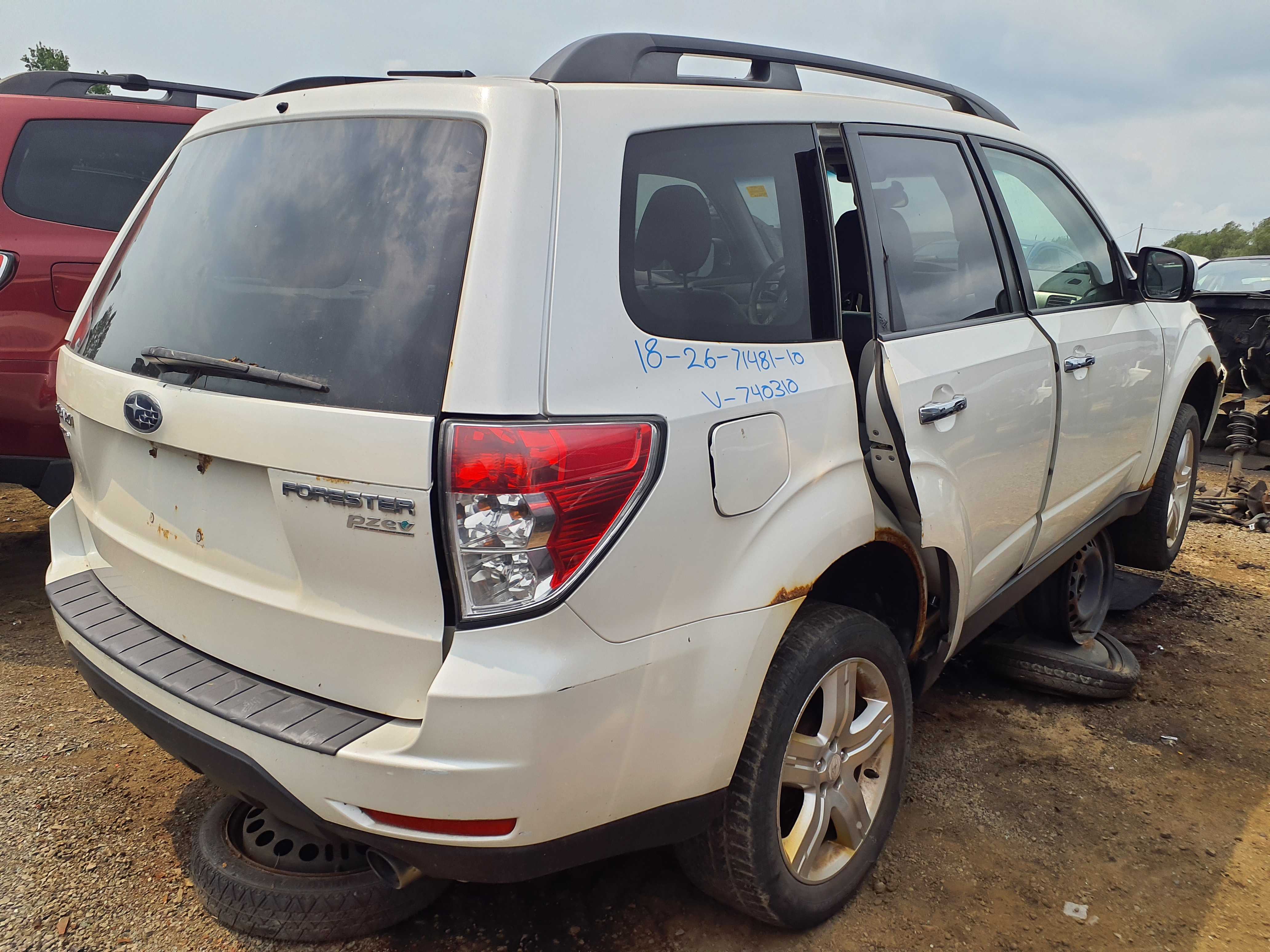 SUBARU FORESTER 2010