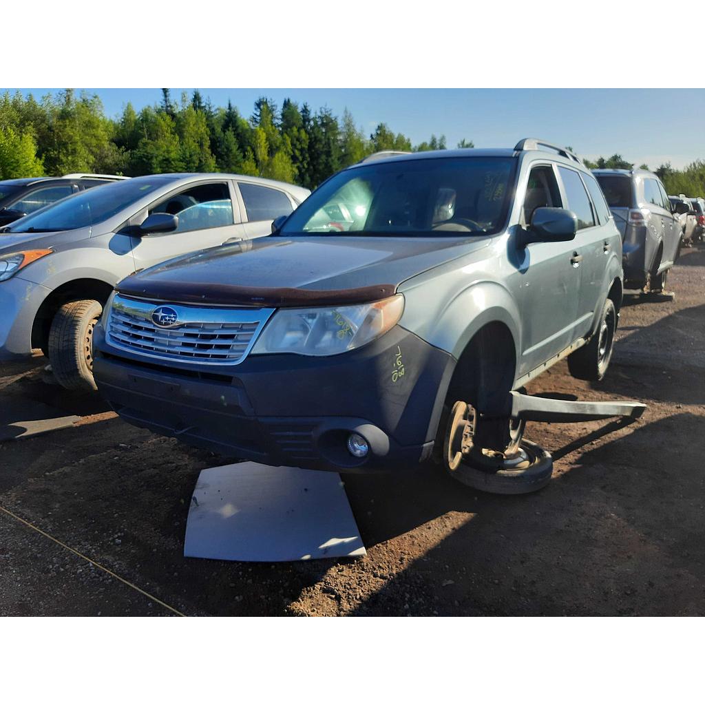 SUBARU FORESTER 2010