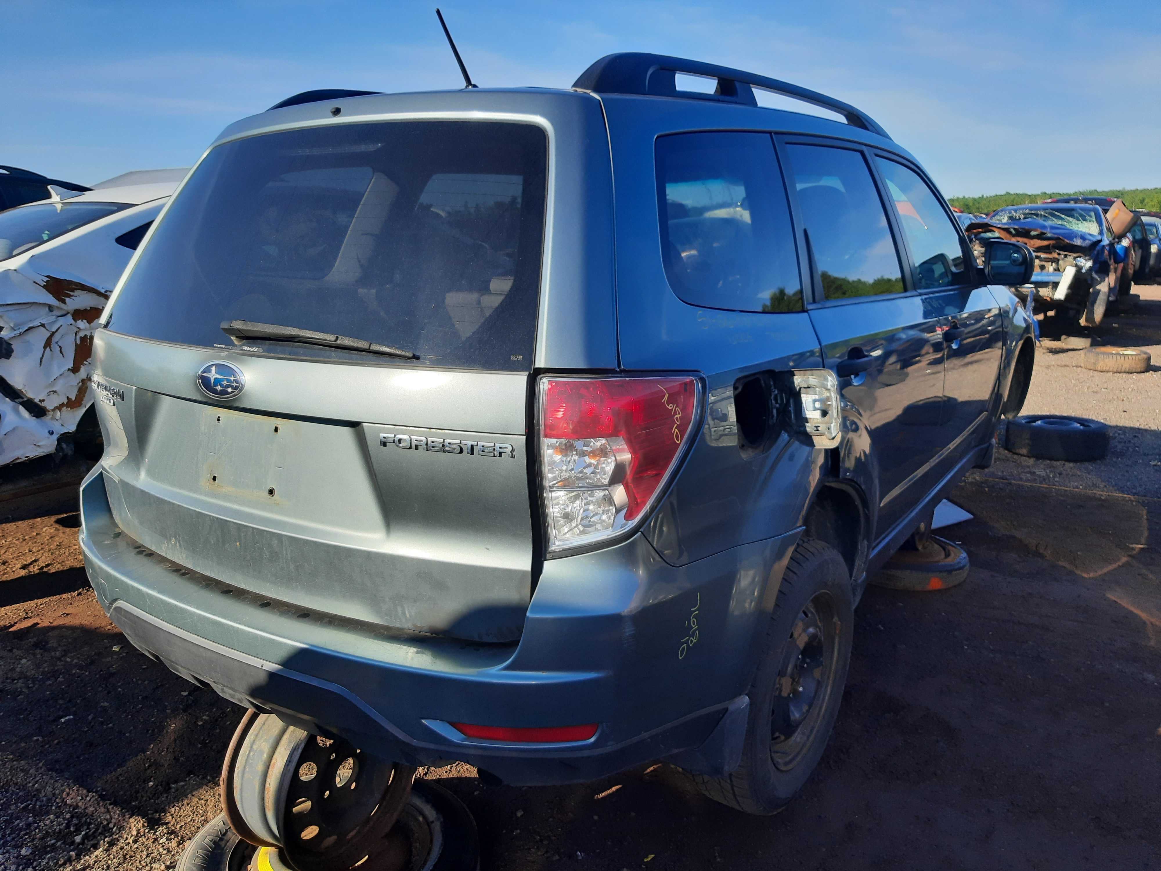 SUBARU FORESTER 2010