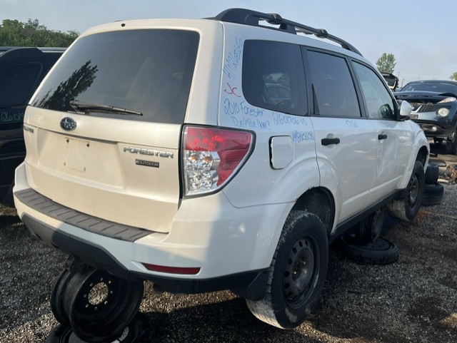 SUBARU FORESTER 2010