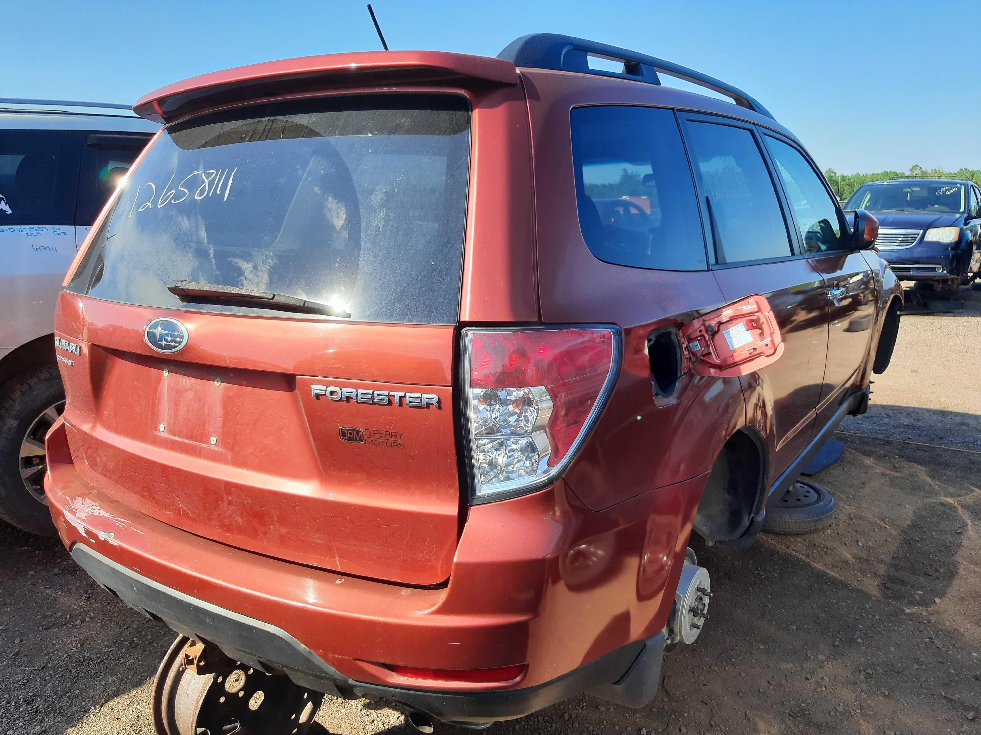 SUBARU FORESTER 2011
