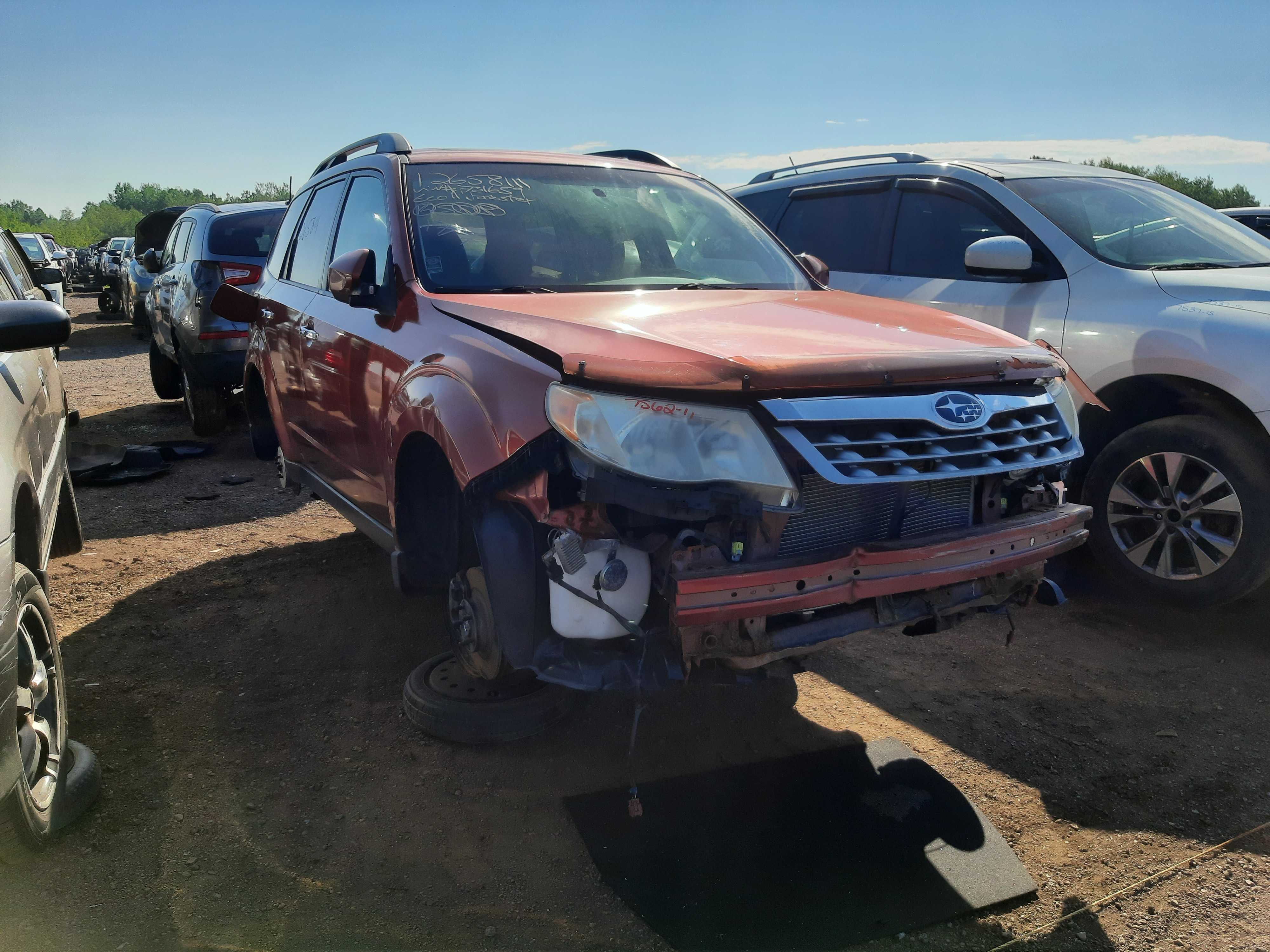 SUBARU FORESTER 2011