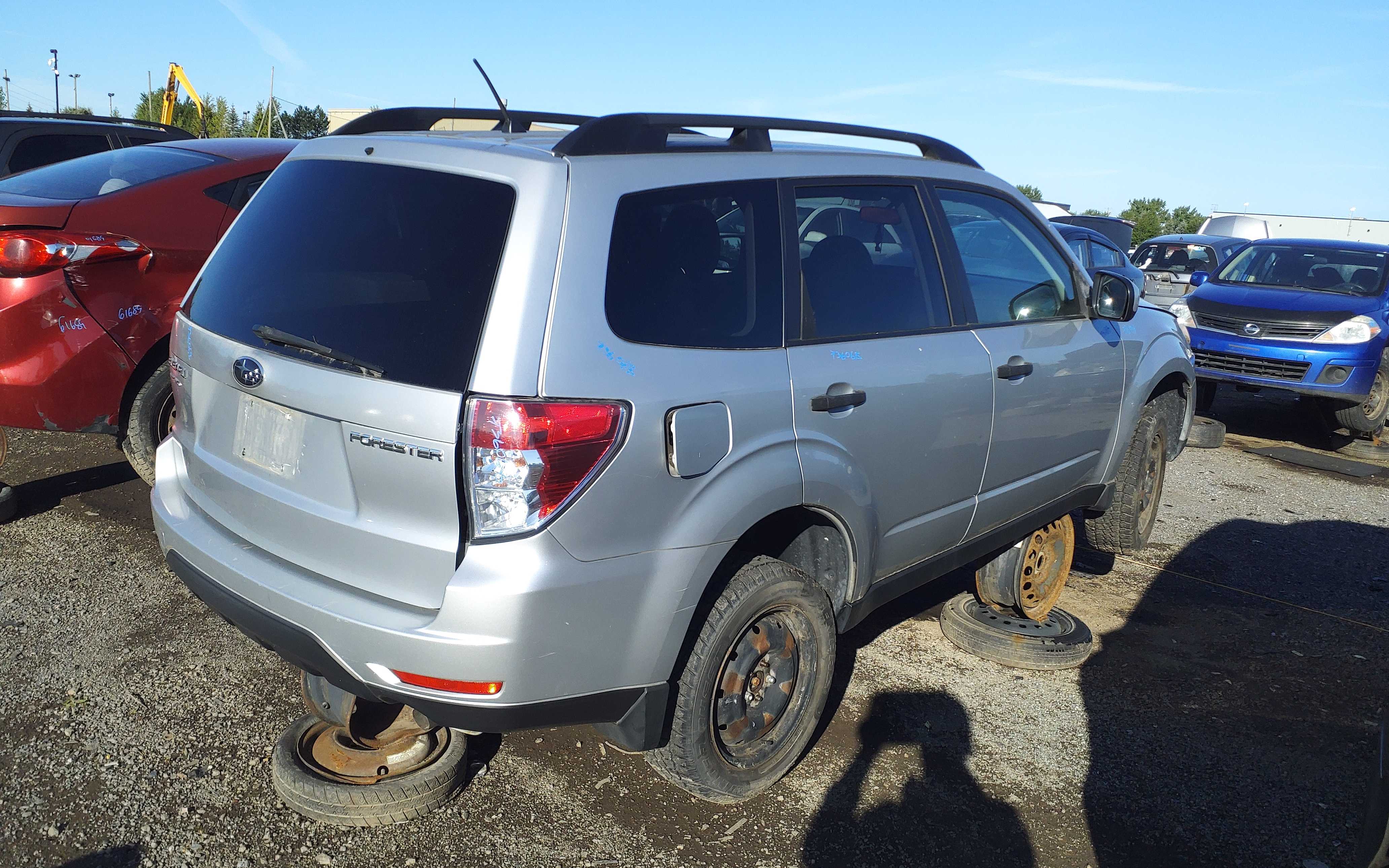 SUBARU FORESTER 2011