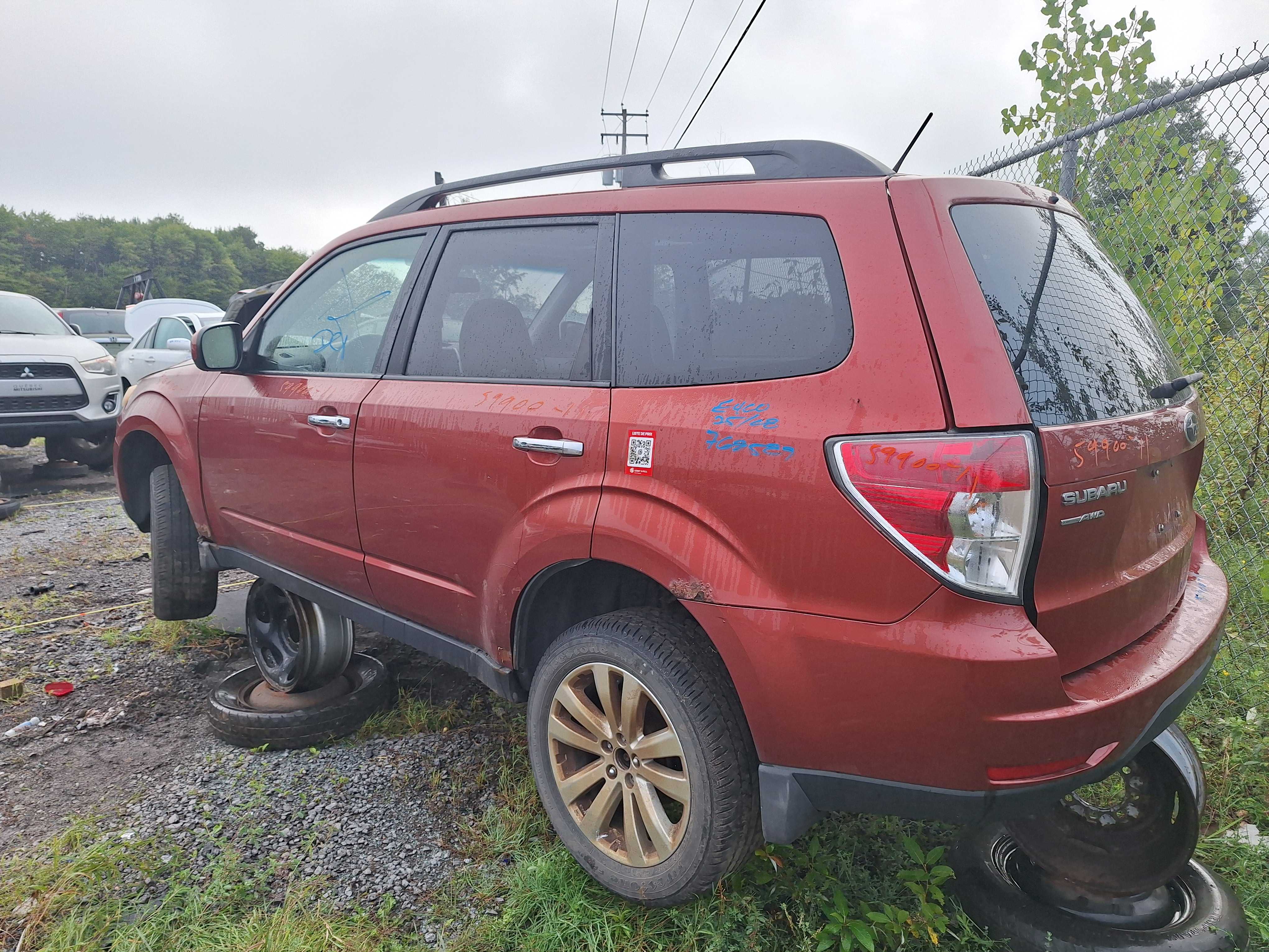 SUBARU FORESTER 2011