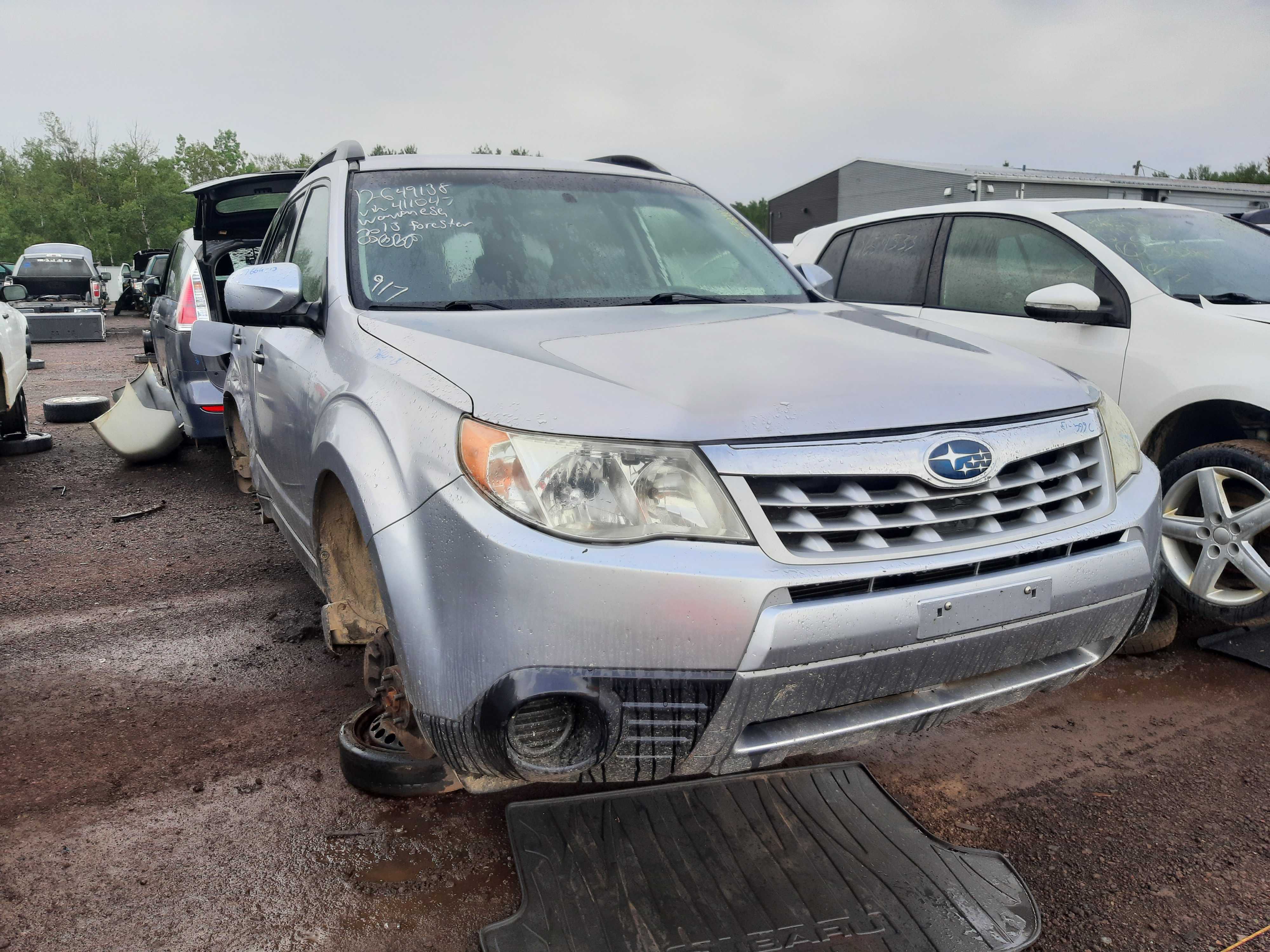 SUBARU FORESTER 2013