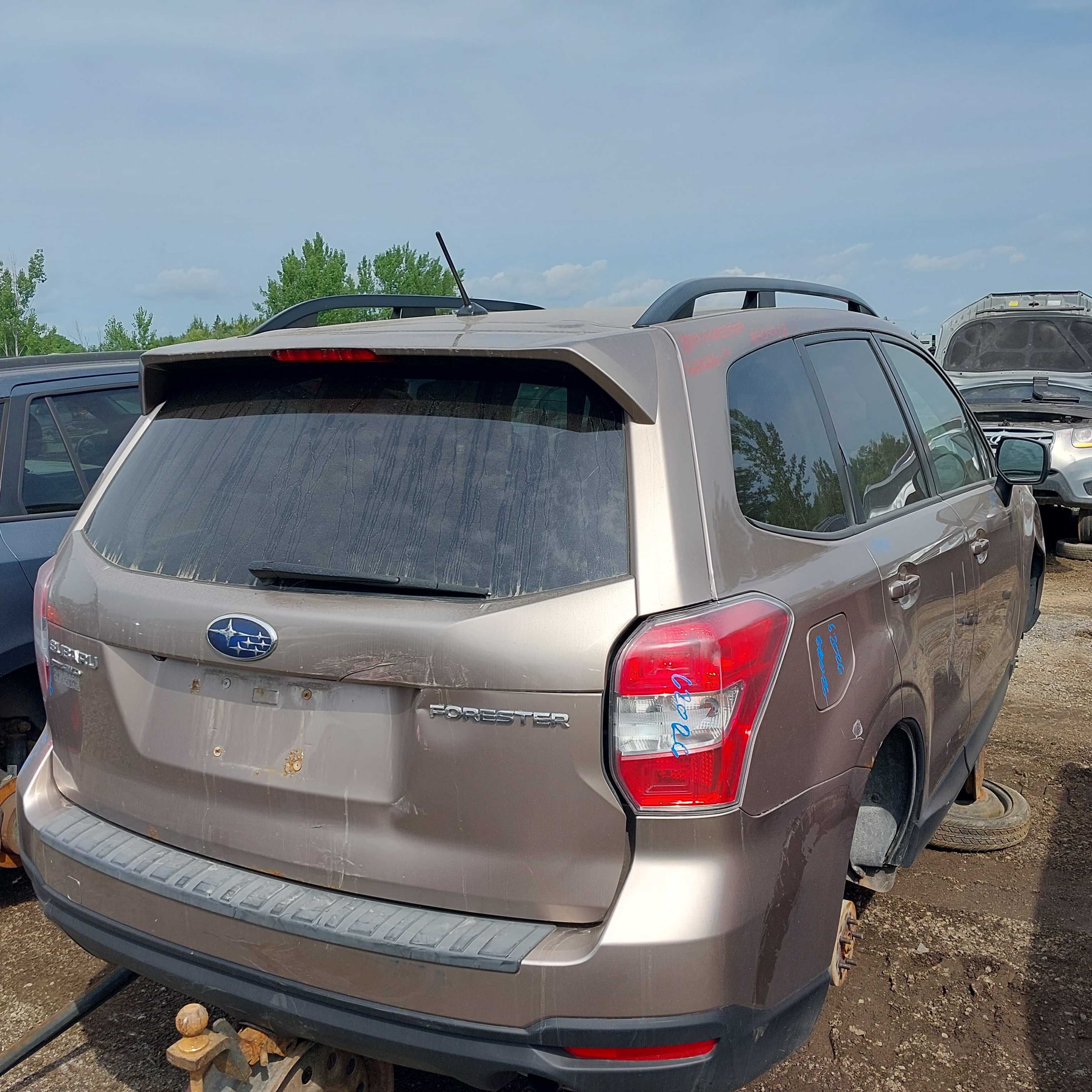 SUBARU FORESTER 2014