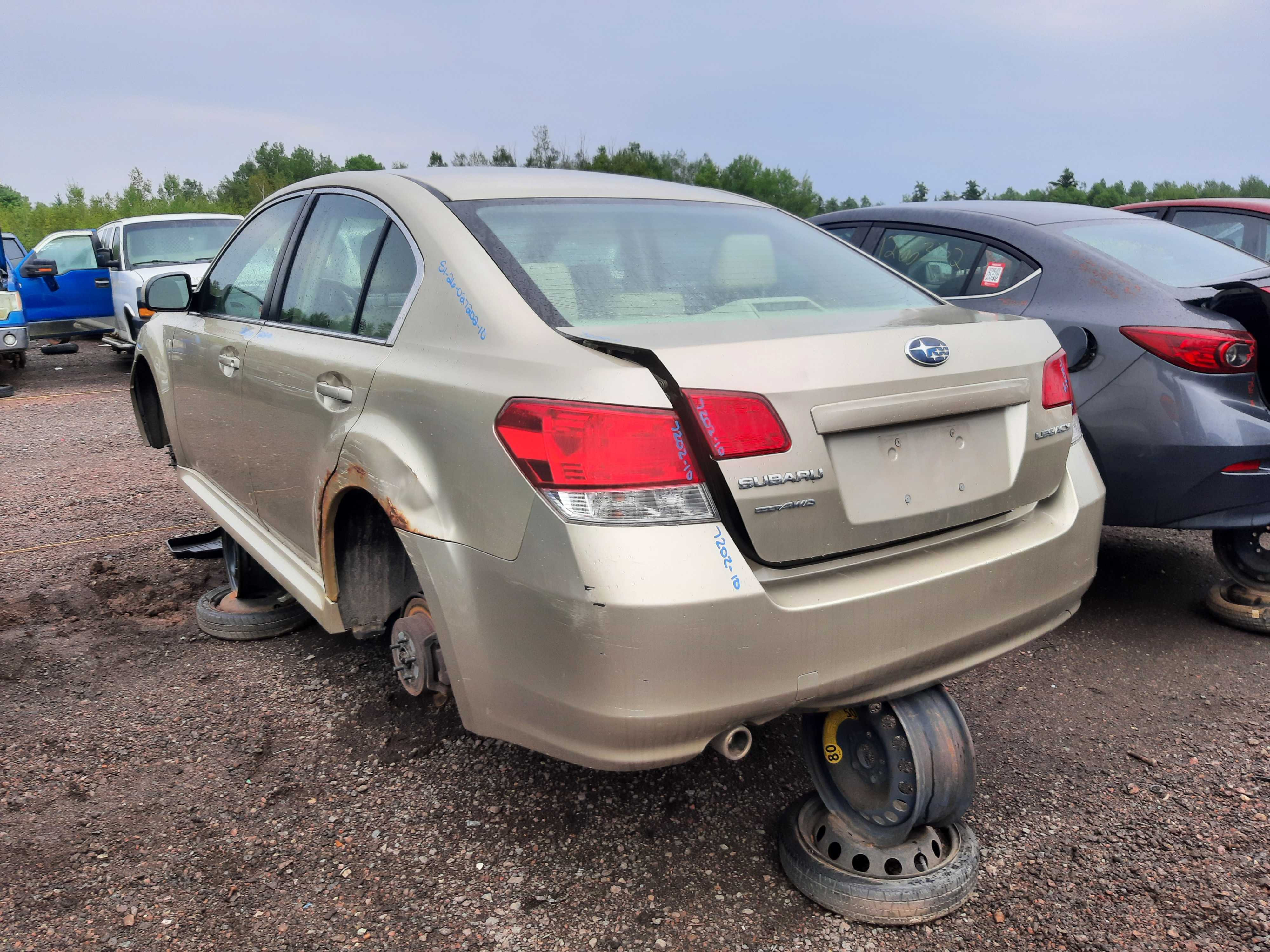 SUBARU LEGACY 2010