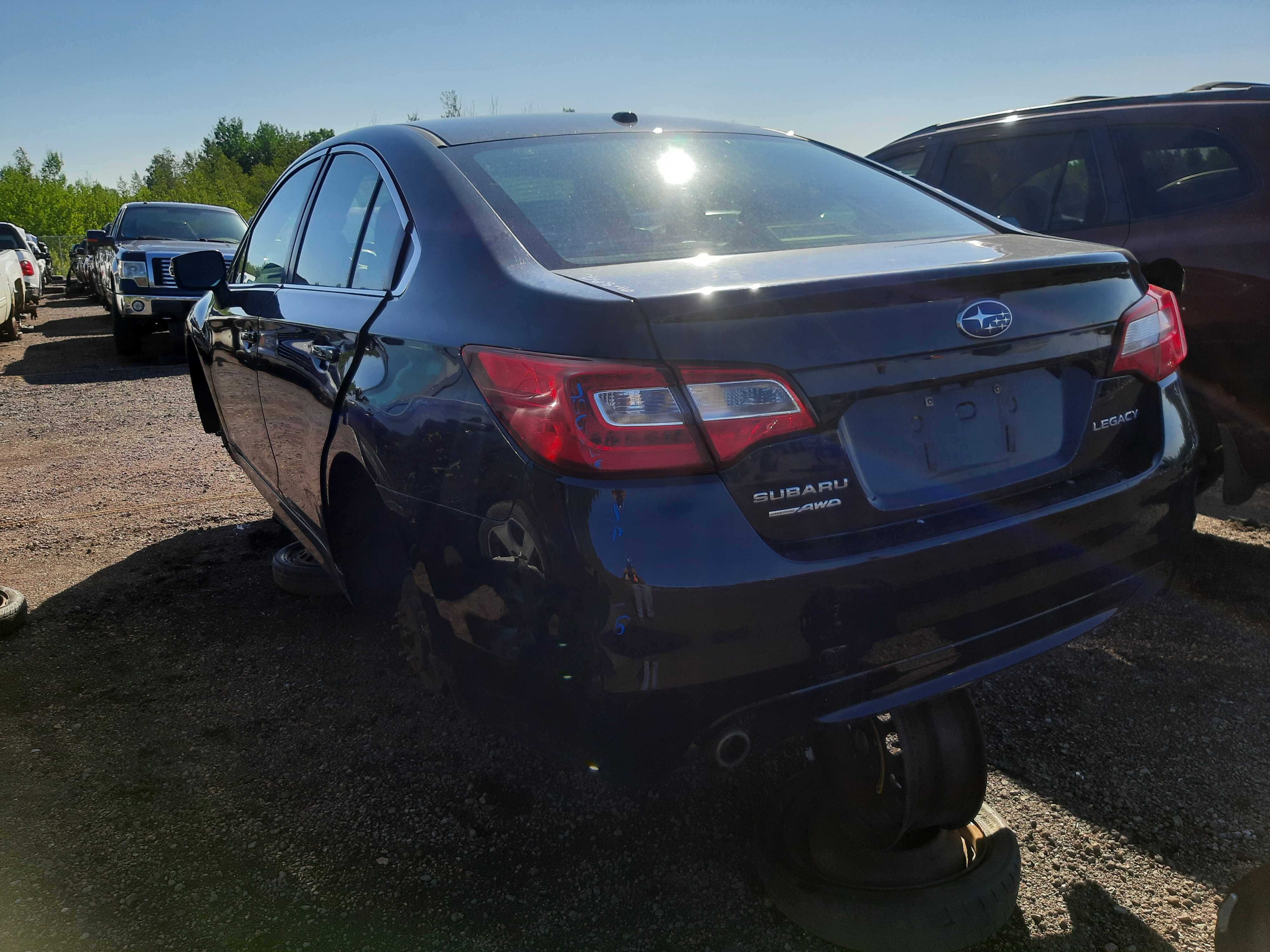 SUBARU LEGACY 2016
