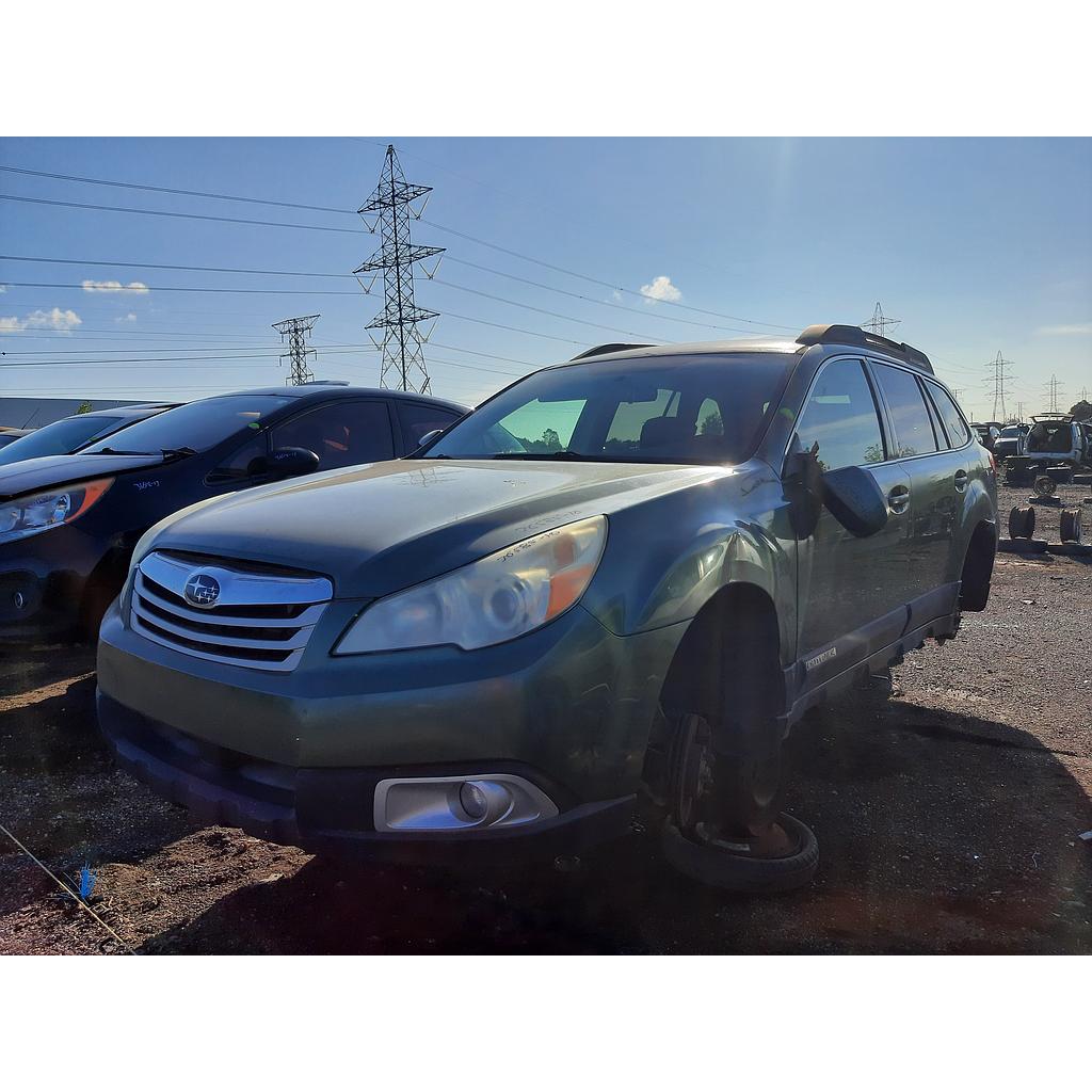 SUBARU OUTBACK 2010