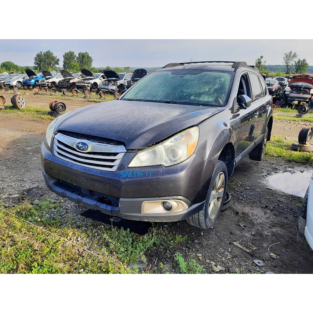 SUBARU OUTBACK 2011